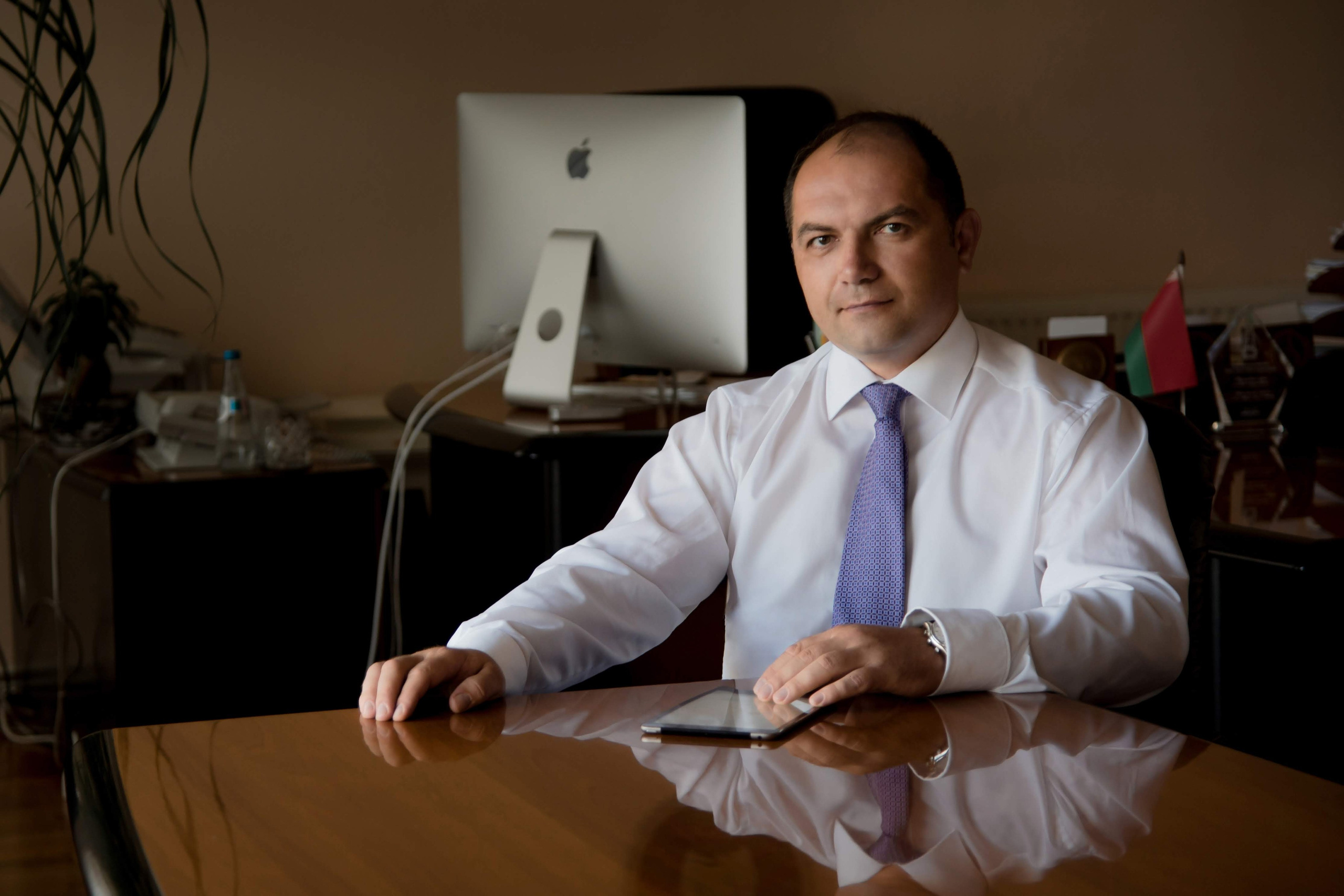 Портрет руководителя. Фотограф Олег Юршевич Солигорск Минск