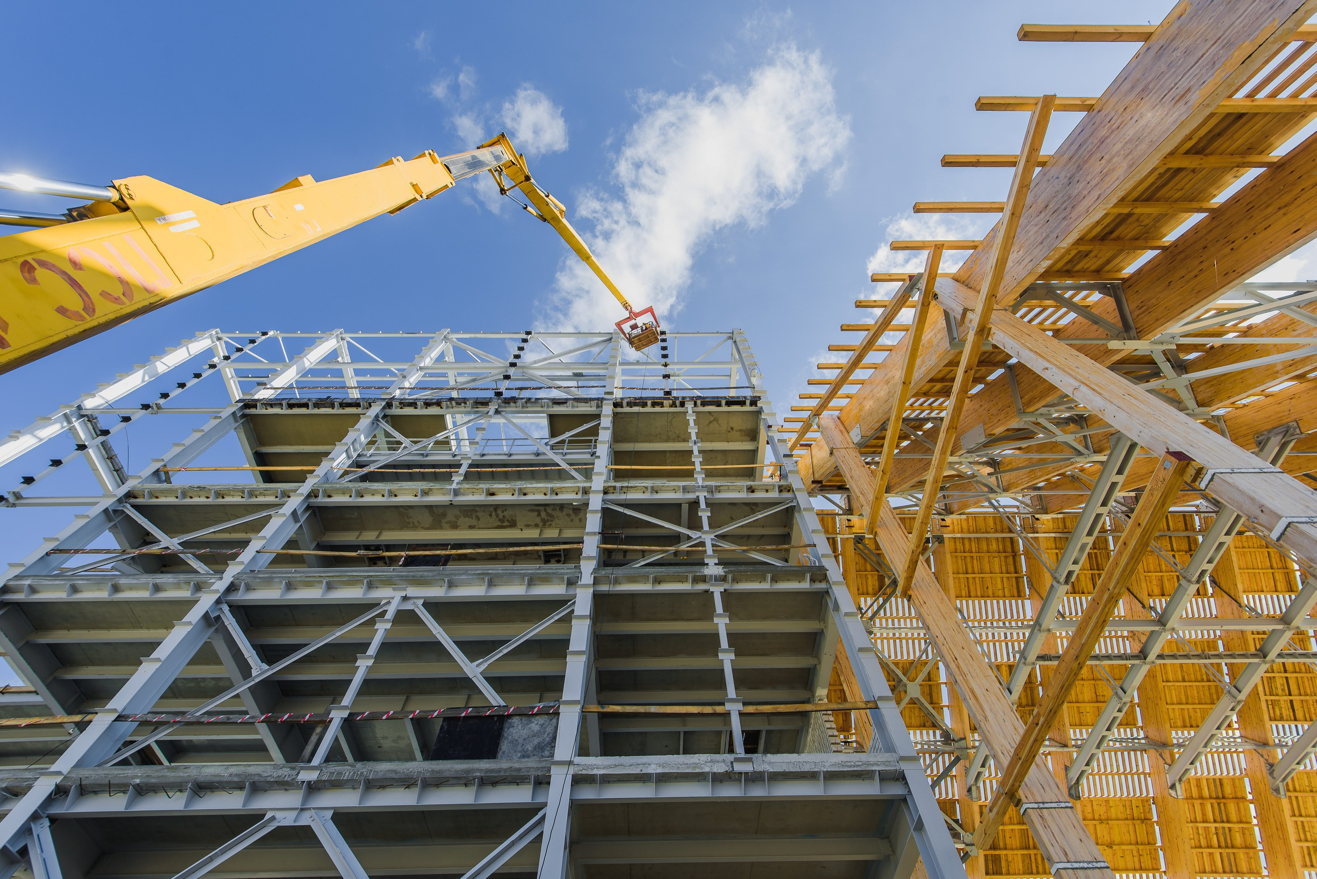 Незавершенное строительство. Фотограф Олег Юршевич Солигорск Минск