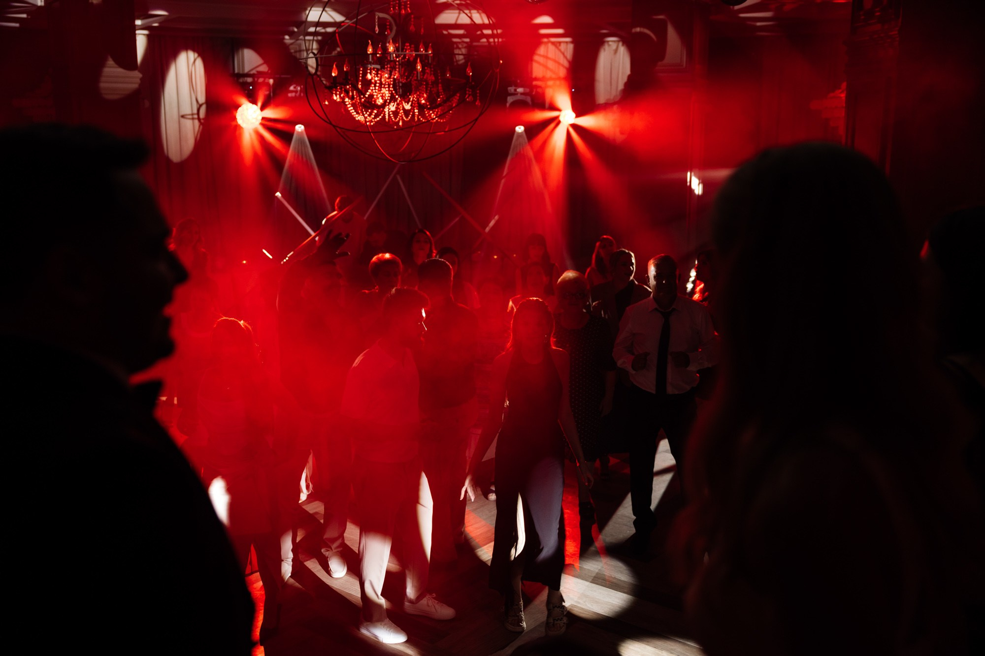 Классика вечна. Владимир Киселев — свадебный фотограф в Москве и по всему миру