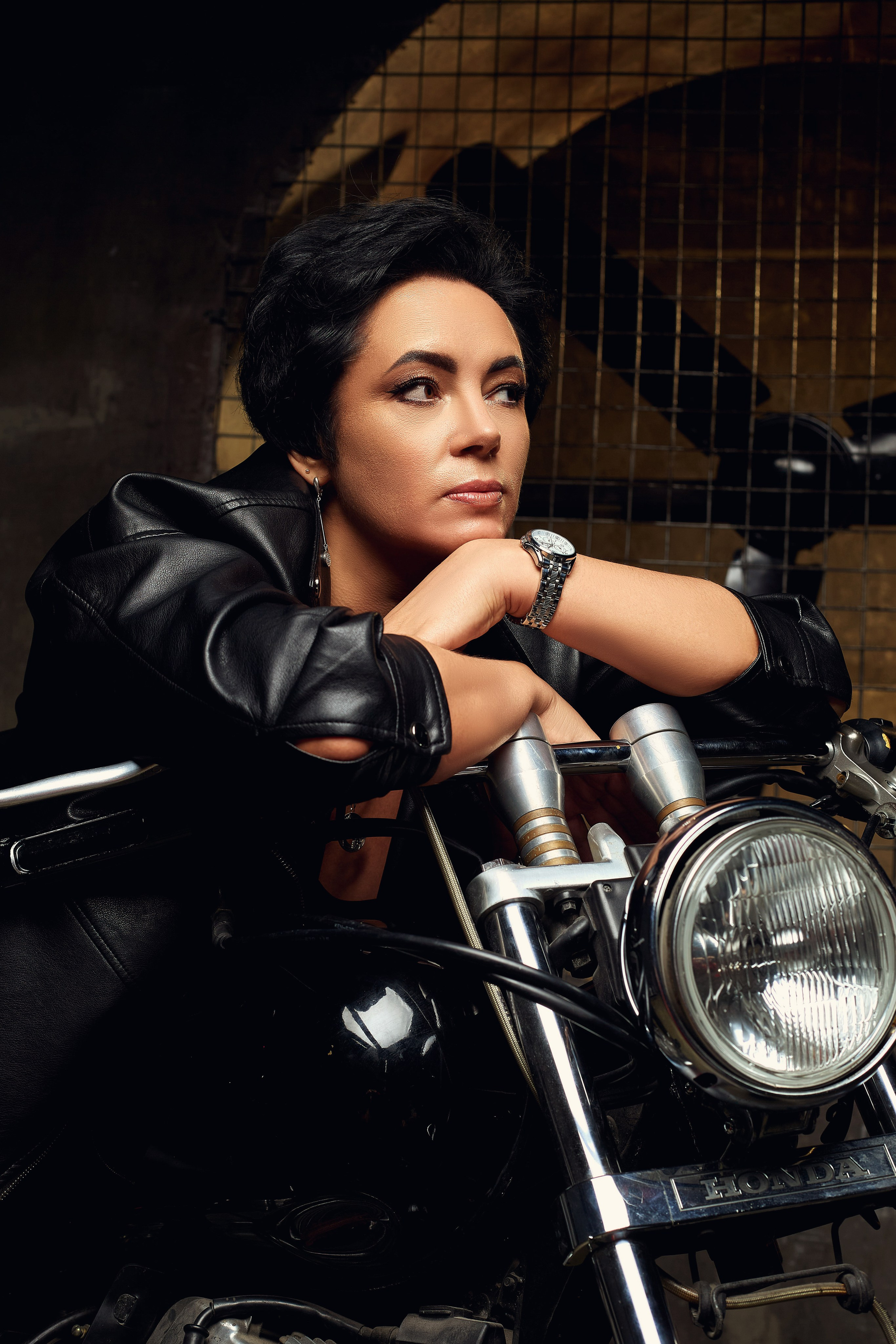 Марина и Вика. Cross-studio