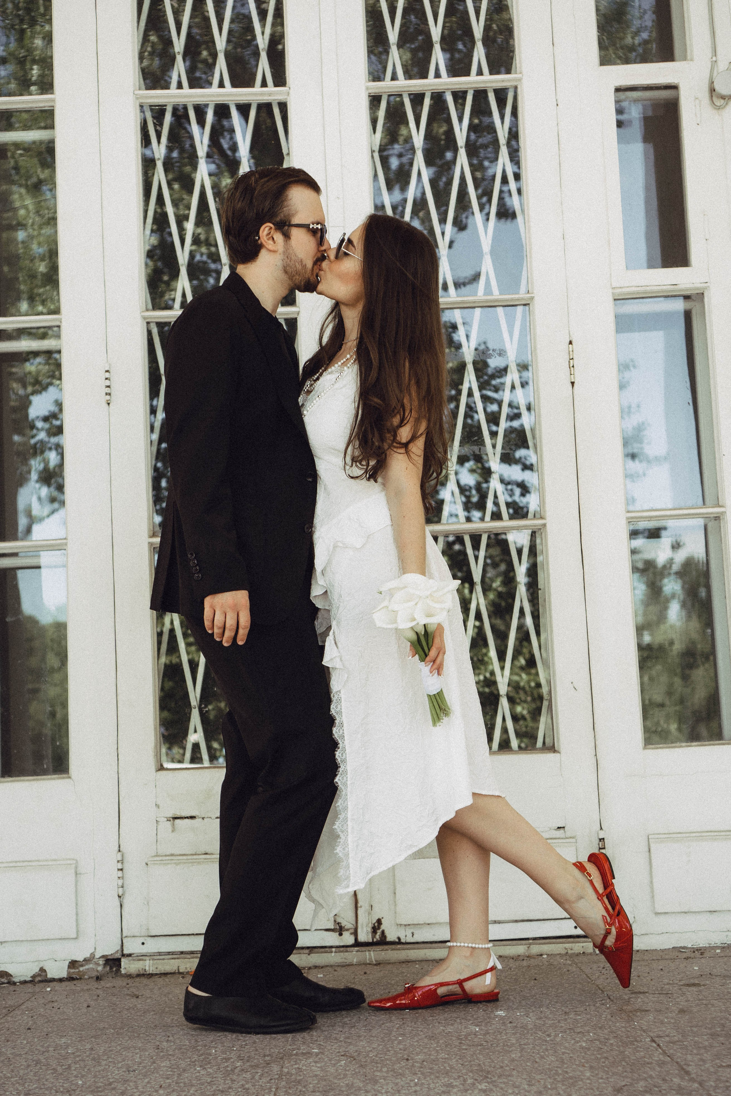 СВАДЕБНАЯ СЬЕМКА В ПАРКЕ ПОБЕДЫ И ПРОГУЛКА ПО МОСКОВСКОМУ ПРОСПЕКТУ. Профессиональный фотограф, Санкт-Петербург — Виктория Богомолова