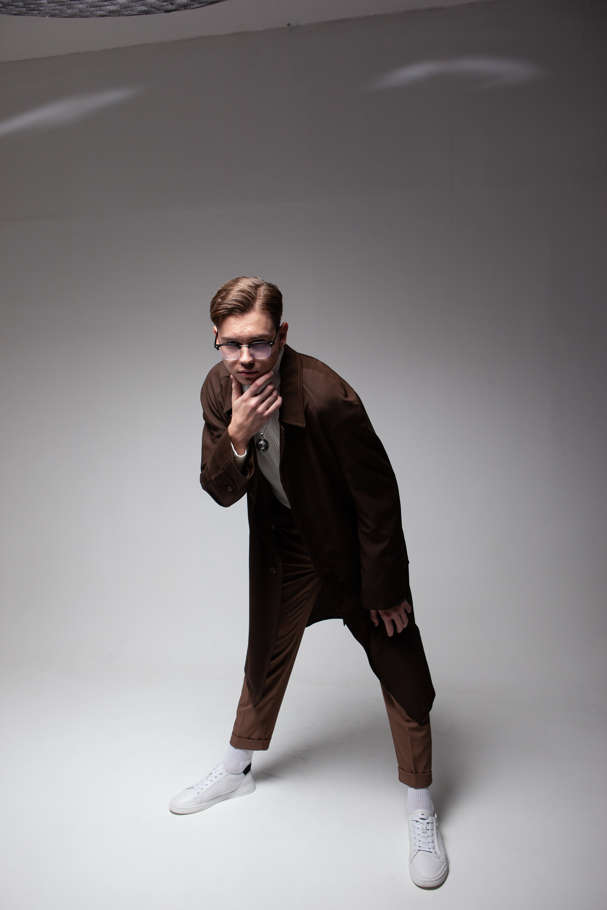 По мотивам Мистер и Миссис Смит 02.11.24. Медиа-продюсер и фотограф Сорокина Кристина г. Благовещенск