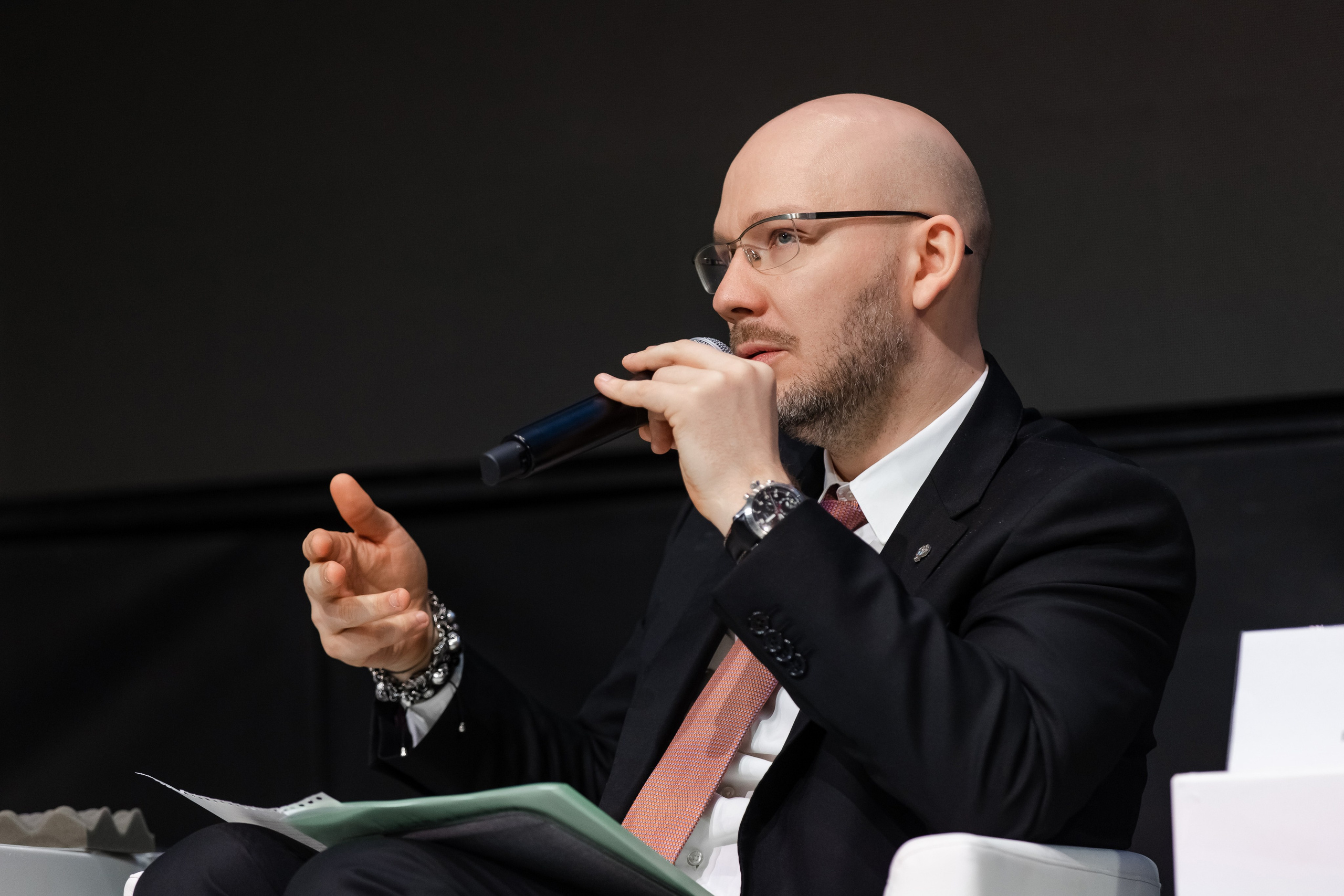 Новые технологии и философия комфортного жилья. Свадебный репортажный фотограф в Москве