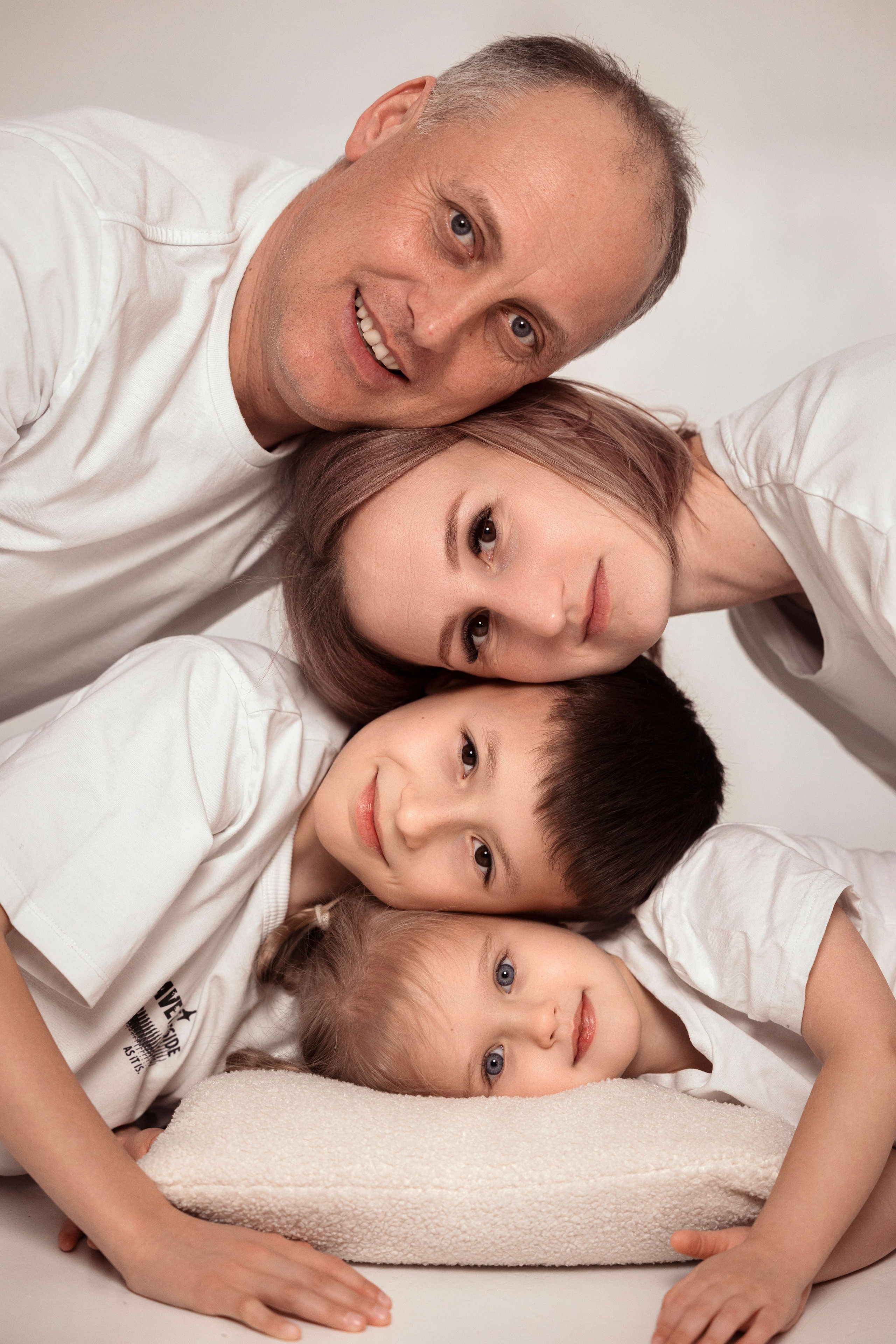 Семейная в студии. Свадебный фотограф в Петропавловске-Камчатском Артур Зябов