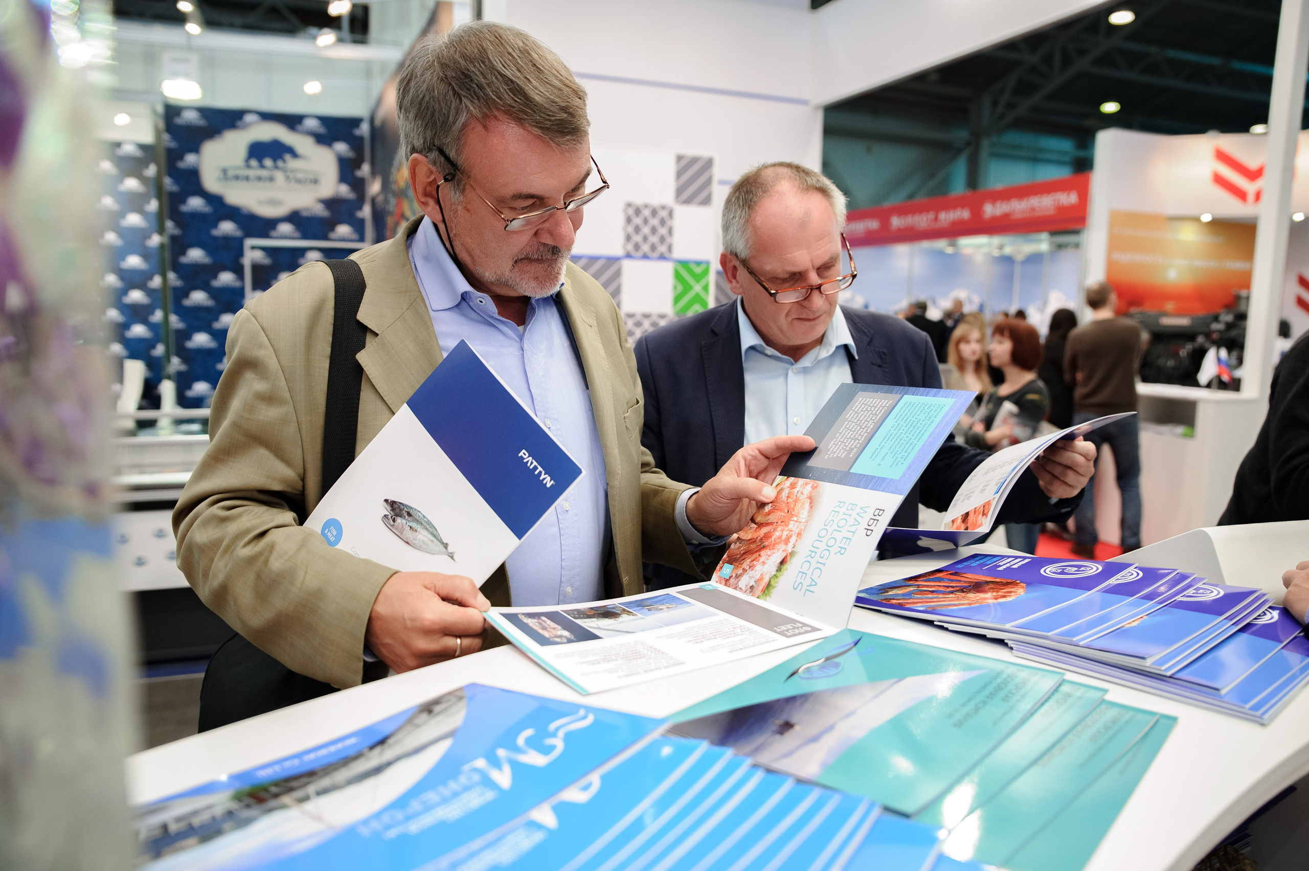 Услуги и цены фотографа в СПб. Стоимость фотосъёмки в Санкт-Петербурге. Фотограф на свадьбу, корпоратив, юбилей, мероприятие, в загс цена. Фотограф Алексей Лукин. Свадьба, мероприятие, корпоратив, юбилей, фотосессия, портрет. Фотосъёмка в Санкт-Петербурге. Ретушь фотографий