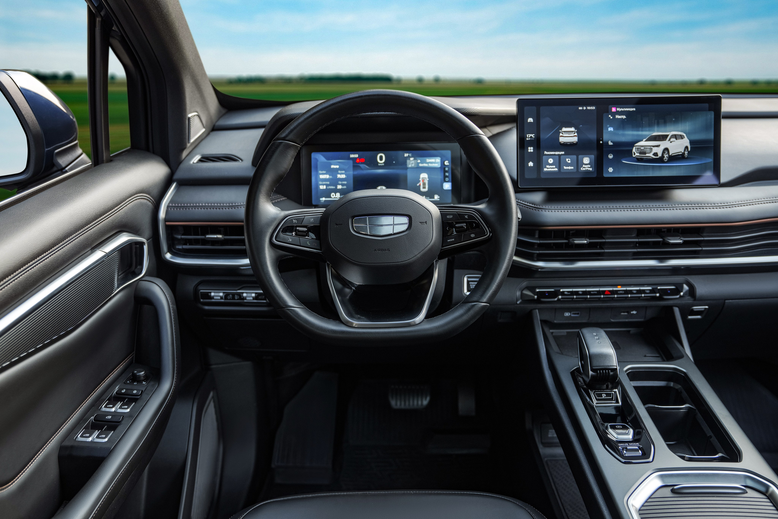 Geely Okavango (салон). Рекламный и портретный фотограф в Алматы, обучение для фотографов — Равиль Абушаев