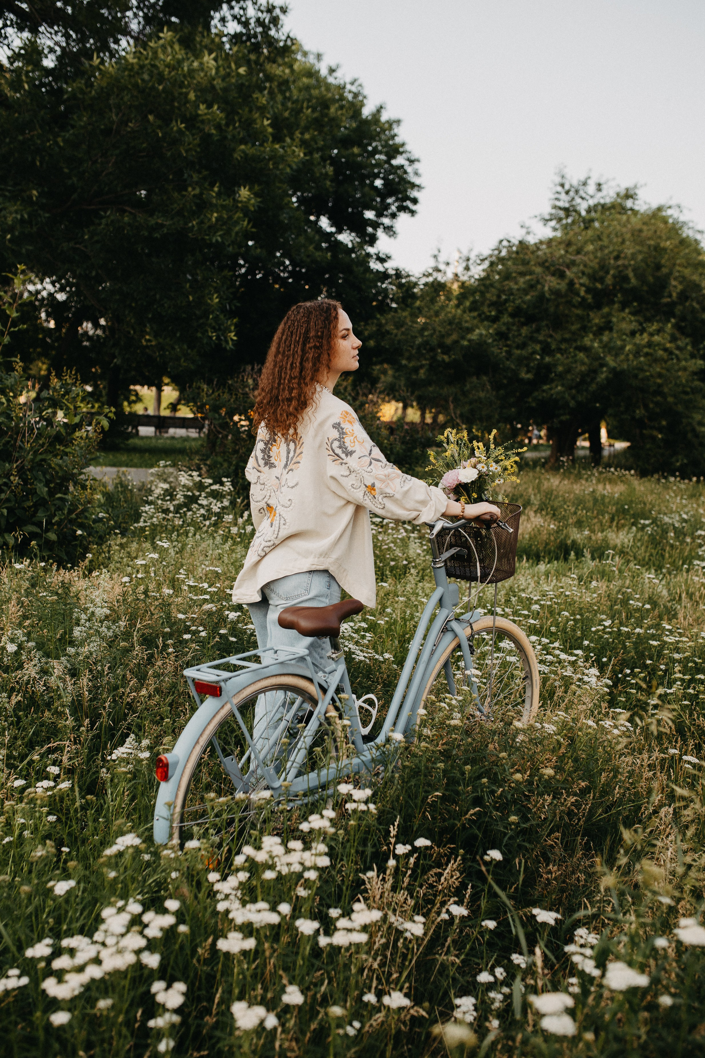 Света с велом. Семейный фотограф Трусова Евгения в Екатеринбурге