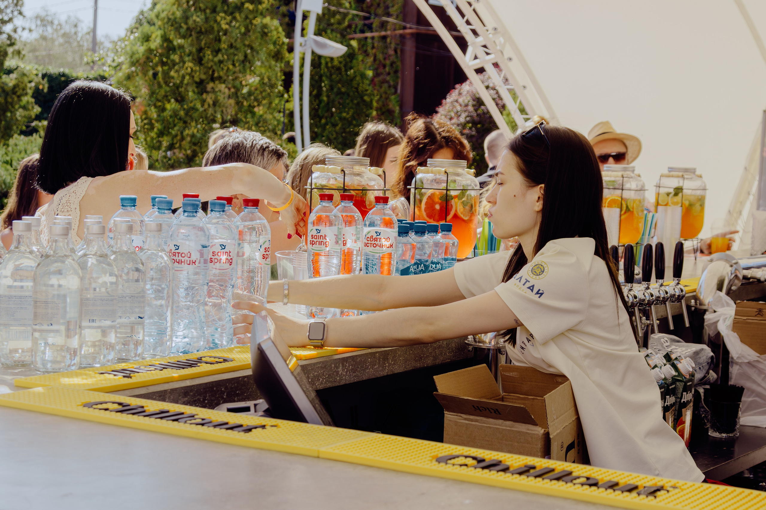 Репортажная съёмка корпоратива компании Феникс. Портретный фотограф в Ростове-на-Дону Антон Казарин