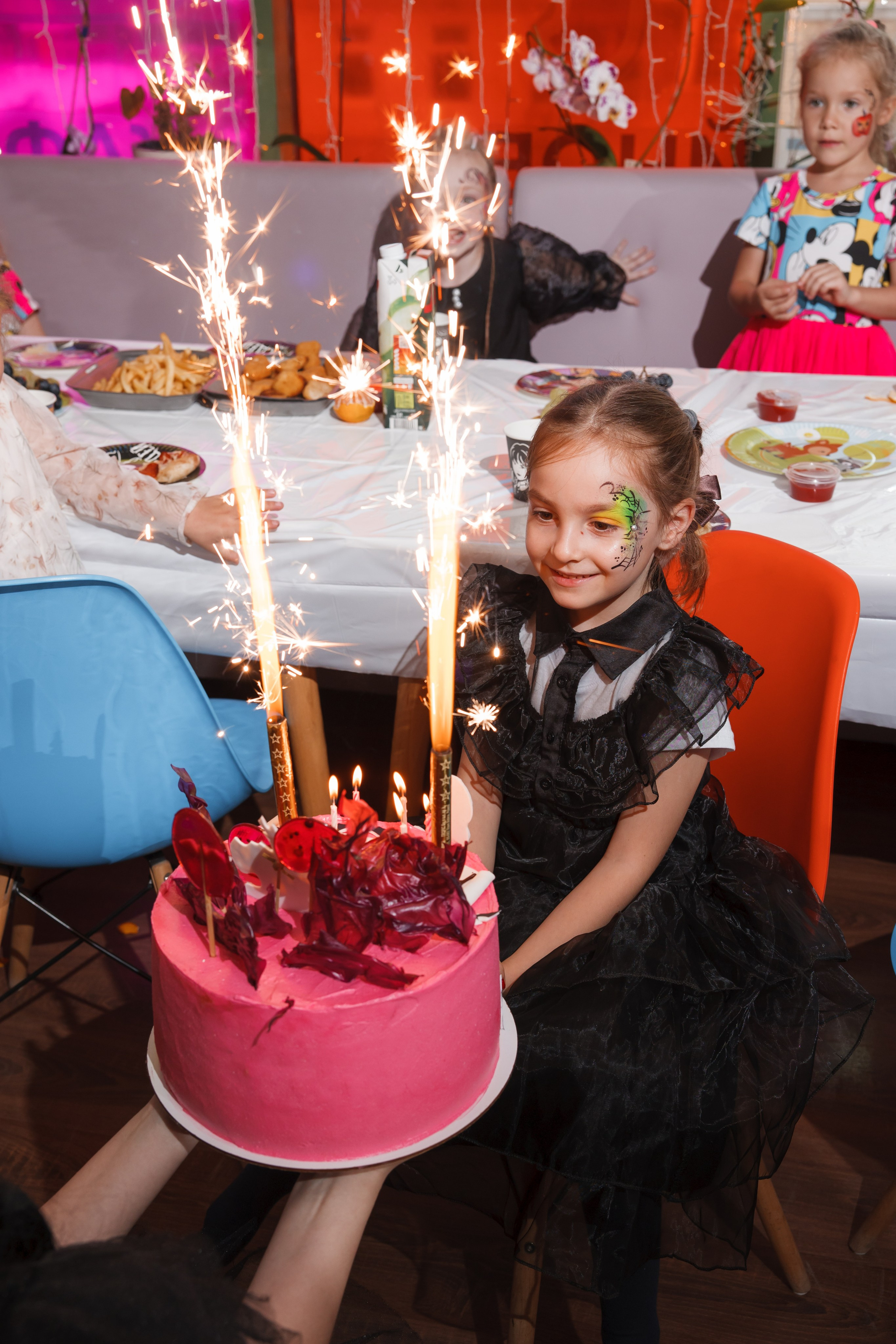 День рождения Маши в стиле «Wednesday». Свадебный и репортажный фотограф (Москва, Королев и другие)