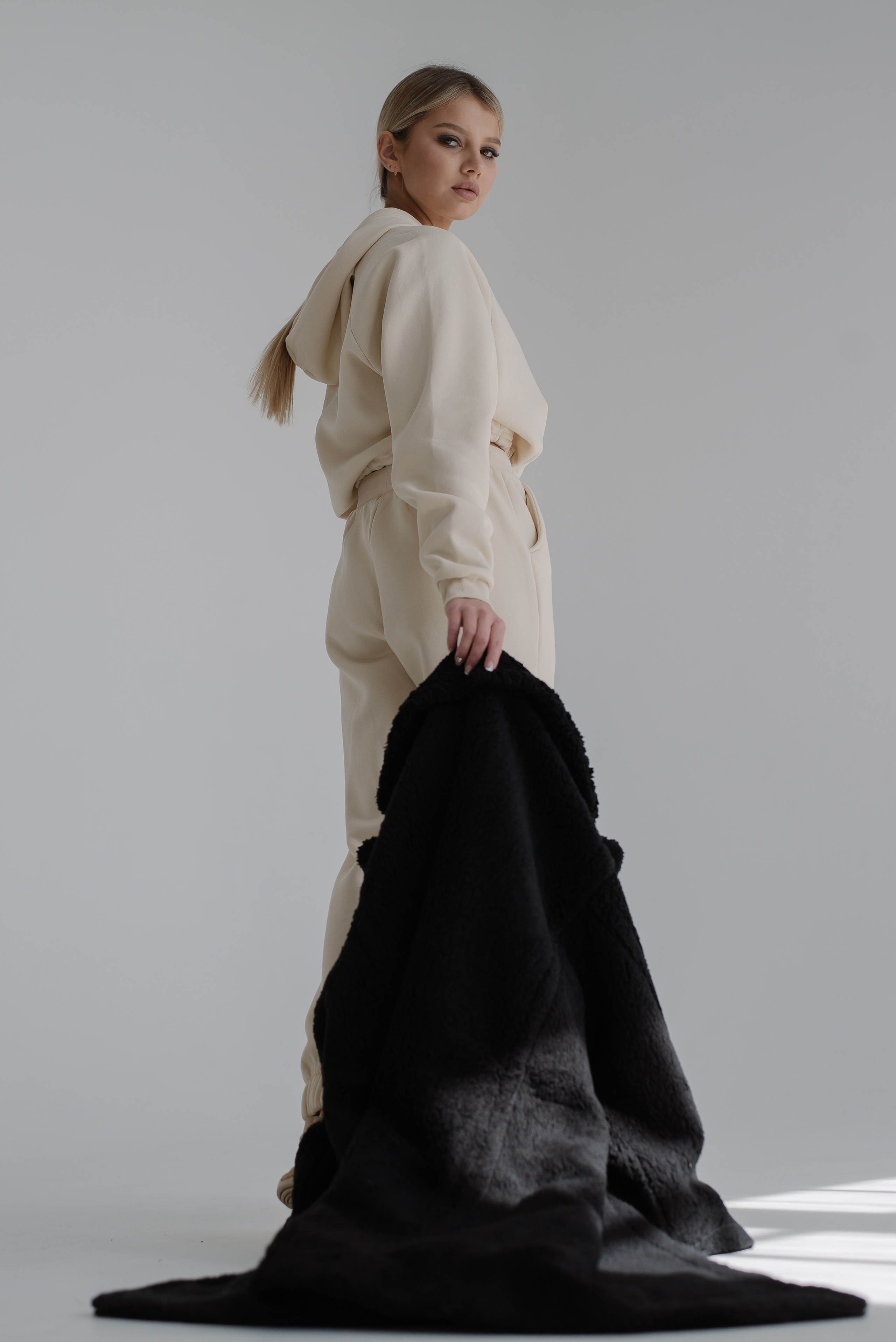 Магазин одежды Bella Bloom. Портретный фотограф Ксения Люндовская