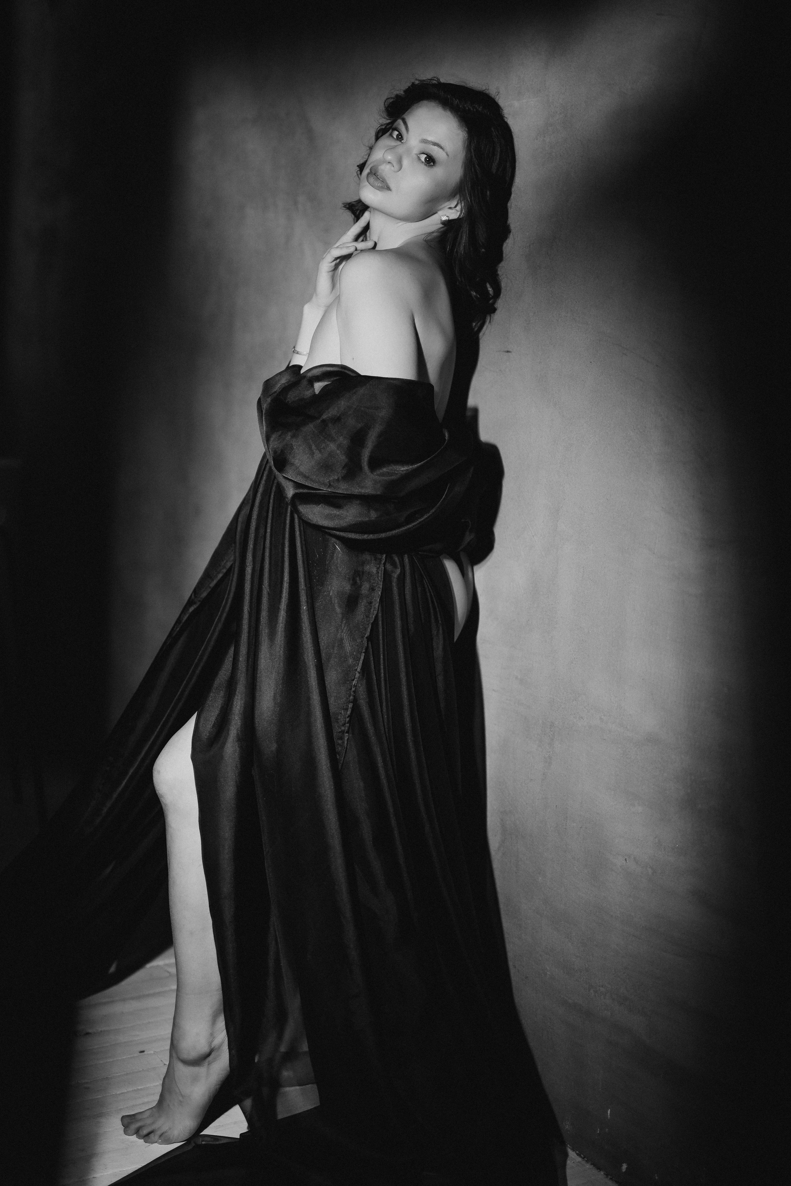 Галия в студии ню. Креативный и женский Фотограф Омске Наталья Лебедева