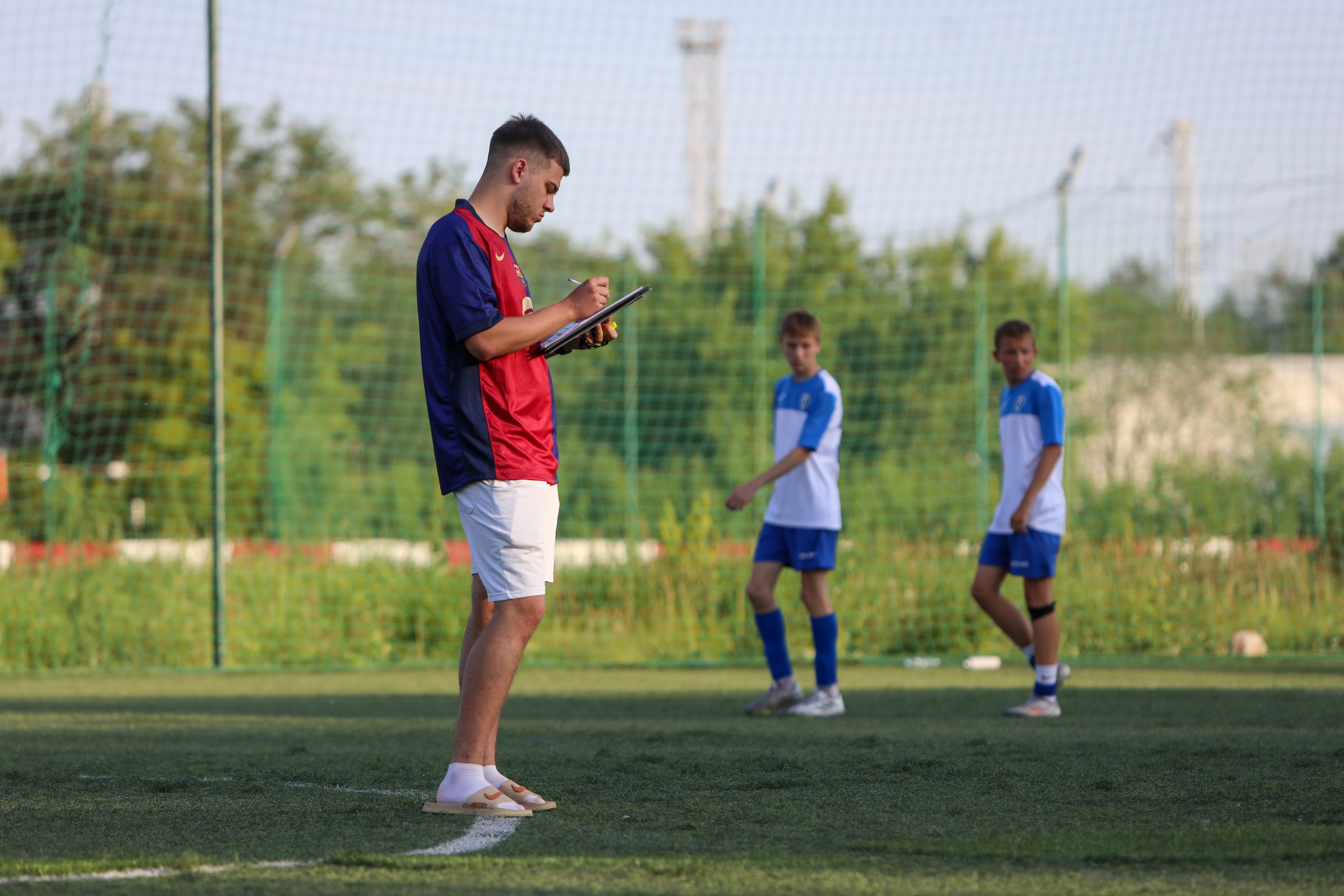 Кинель — Виктория Унион. Чемпионат СФПЛ. Молодежная футбольная лига U-15. Спортивный фотограф в Самаре