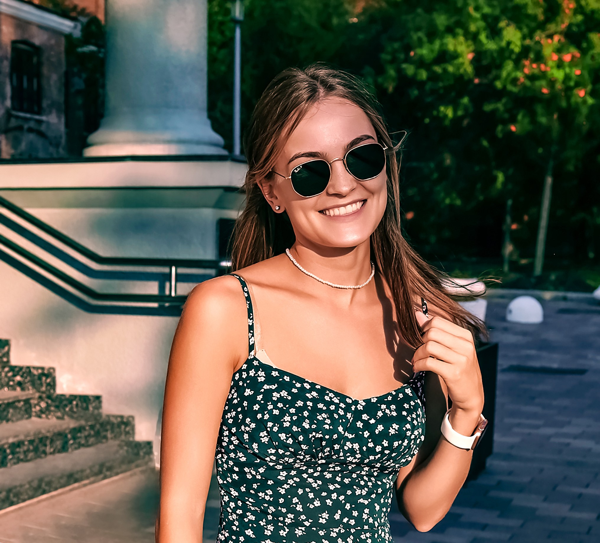 Портретная фотосессия на улице в Москве с Марией