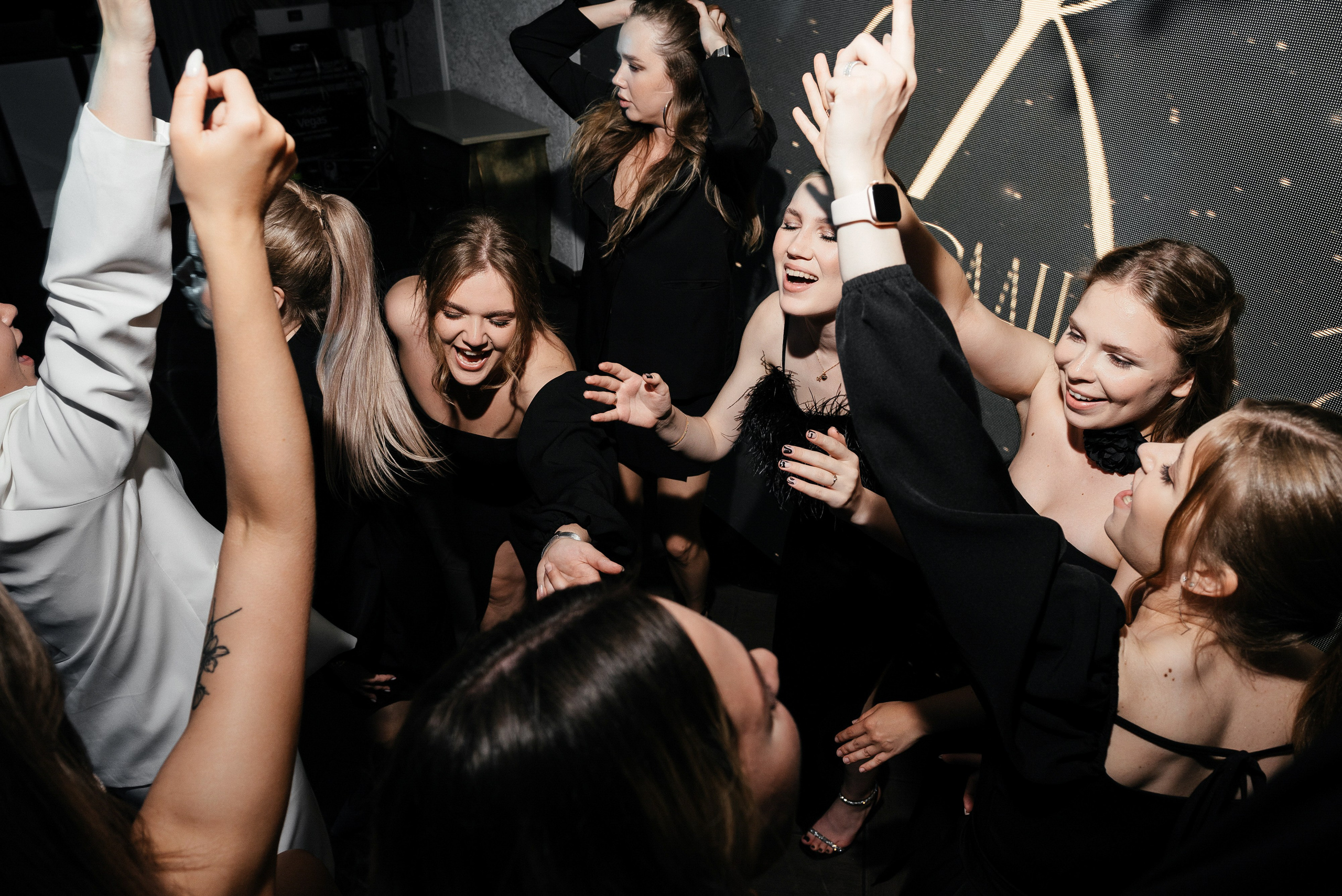 Руслан и Ольга. Zhulanovilya