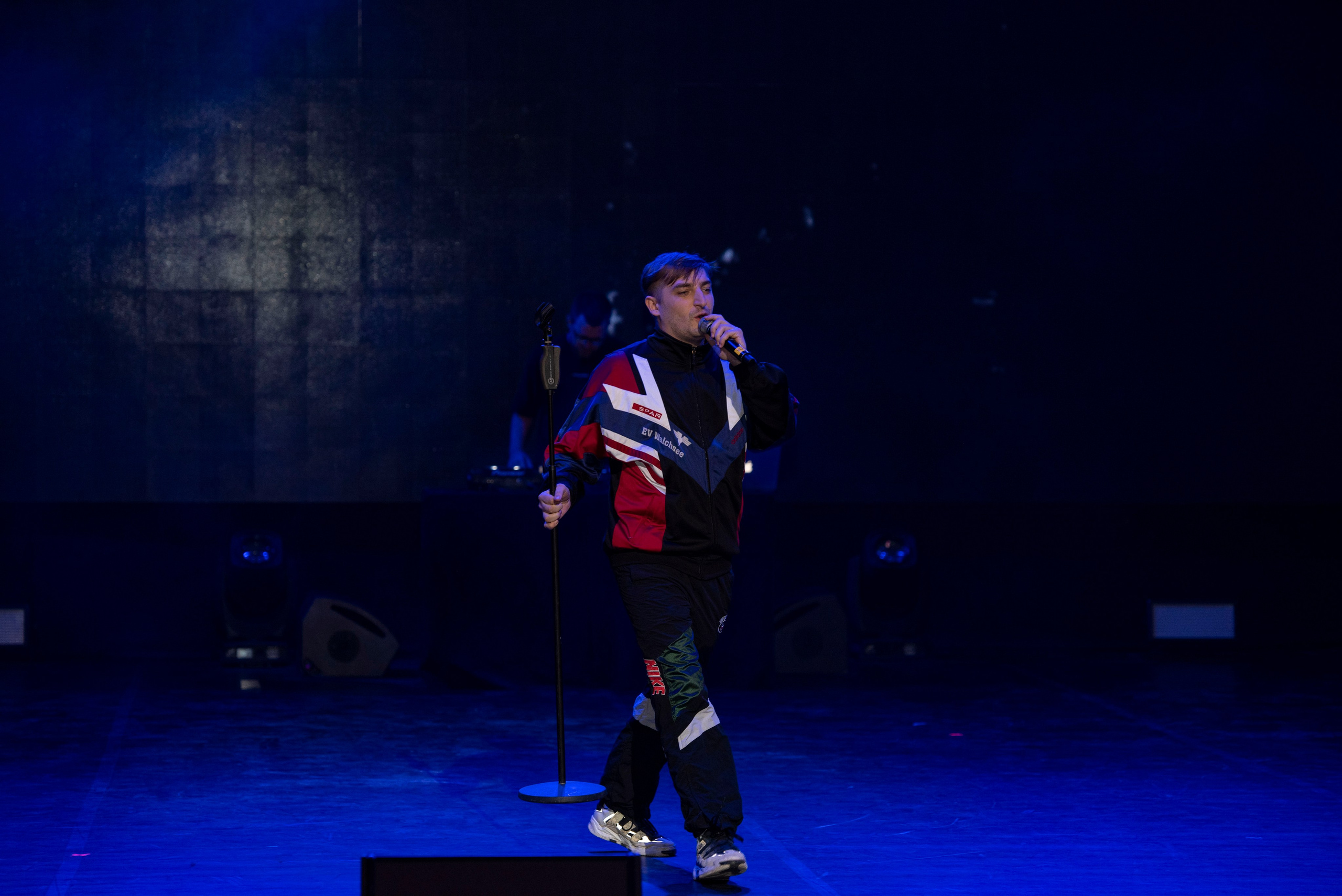 Фотограф на концерт. Свадебный, семейный, фэшн фотограф, школьный фотограф в Сочи