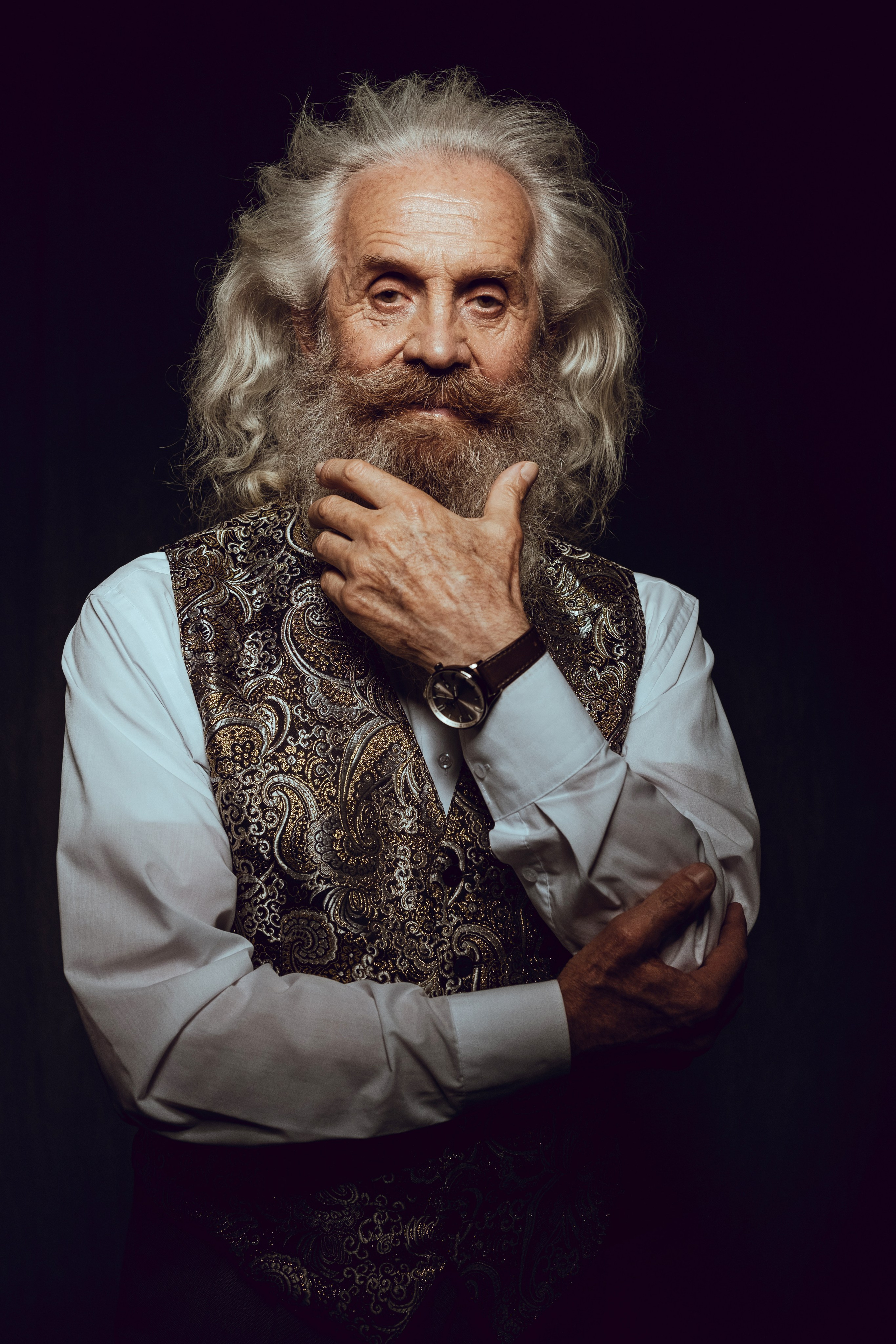 Фотограф Михаил Гуляев. Фотосессия в Новосибирске. Фотосессия в студии Новосибирск. Мужские фотографии.