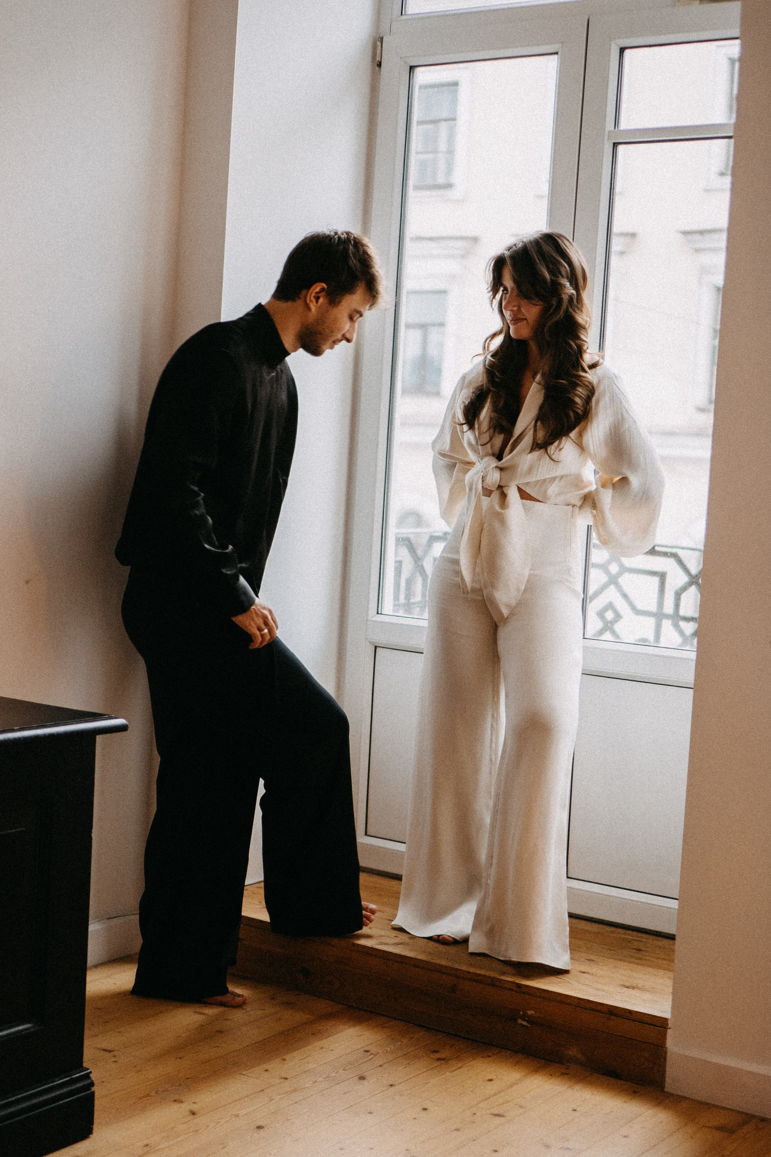 СБОРЫ ЖЕНИХА И НЕВЕСТЫ В УЮТНОЙ КВАРТИРЕ В ЦЕНТРЕ САНТК-ПЕТЕРБУРГА. Профессиональный фотограф, Санкт-Петербург — Виктория Богомолова