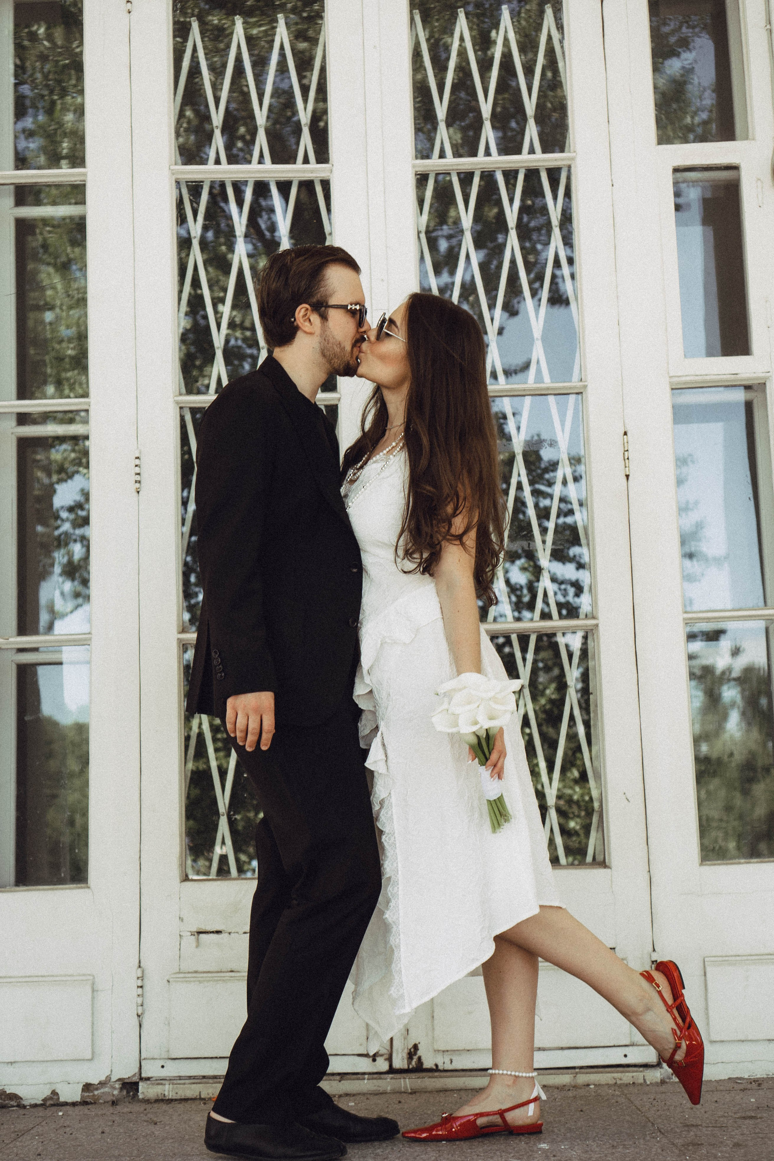 СВАДЕБНАЯ СЬЕМКА В ПАРКЕ ПОБЕДЫ И ПРОГУЛКА ПО МОСКОВСКОМУ ПРОСПЕКТУ. Профессиональный фотограф, Санкт-Петербург — Виктория Богомолова