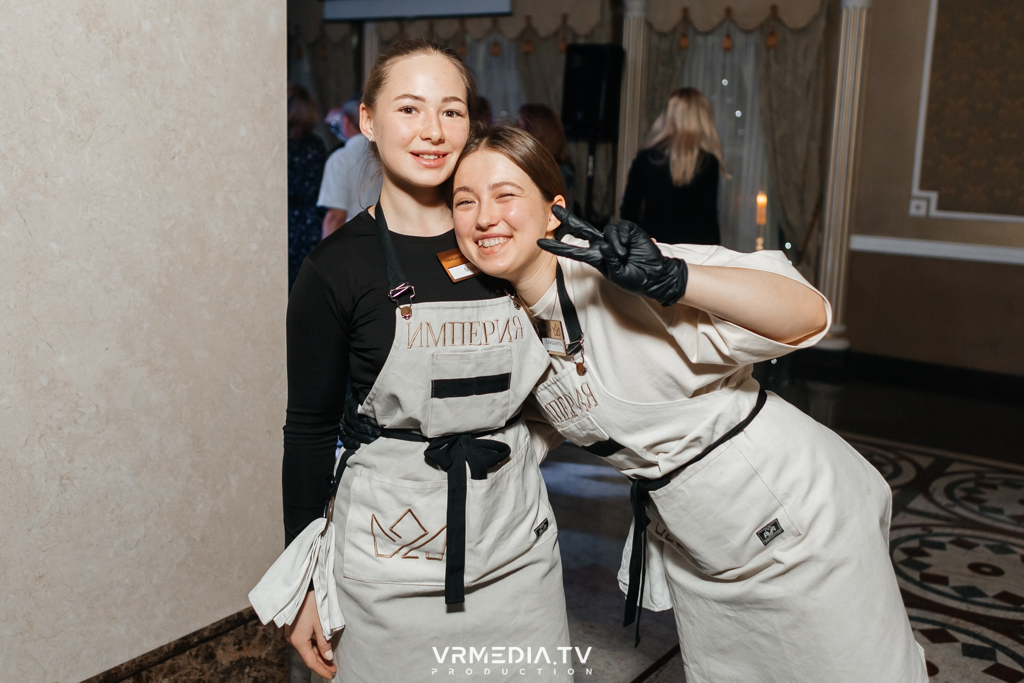 ПЯТНИЦА ДЛЯ ДРУЗЕЙ в ресторане «Империя»