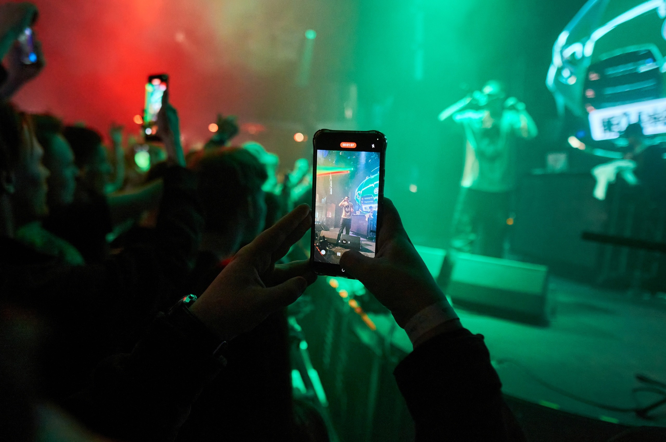 OBLADAET 05.04 (KHV LOONA). Фотограф | Кнышева Валерия | Санкт-Петербург