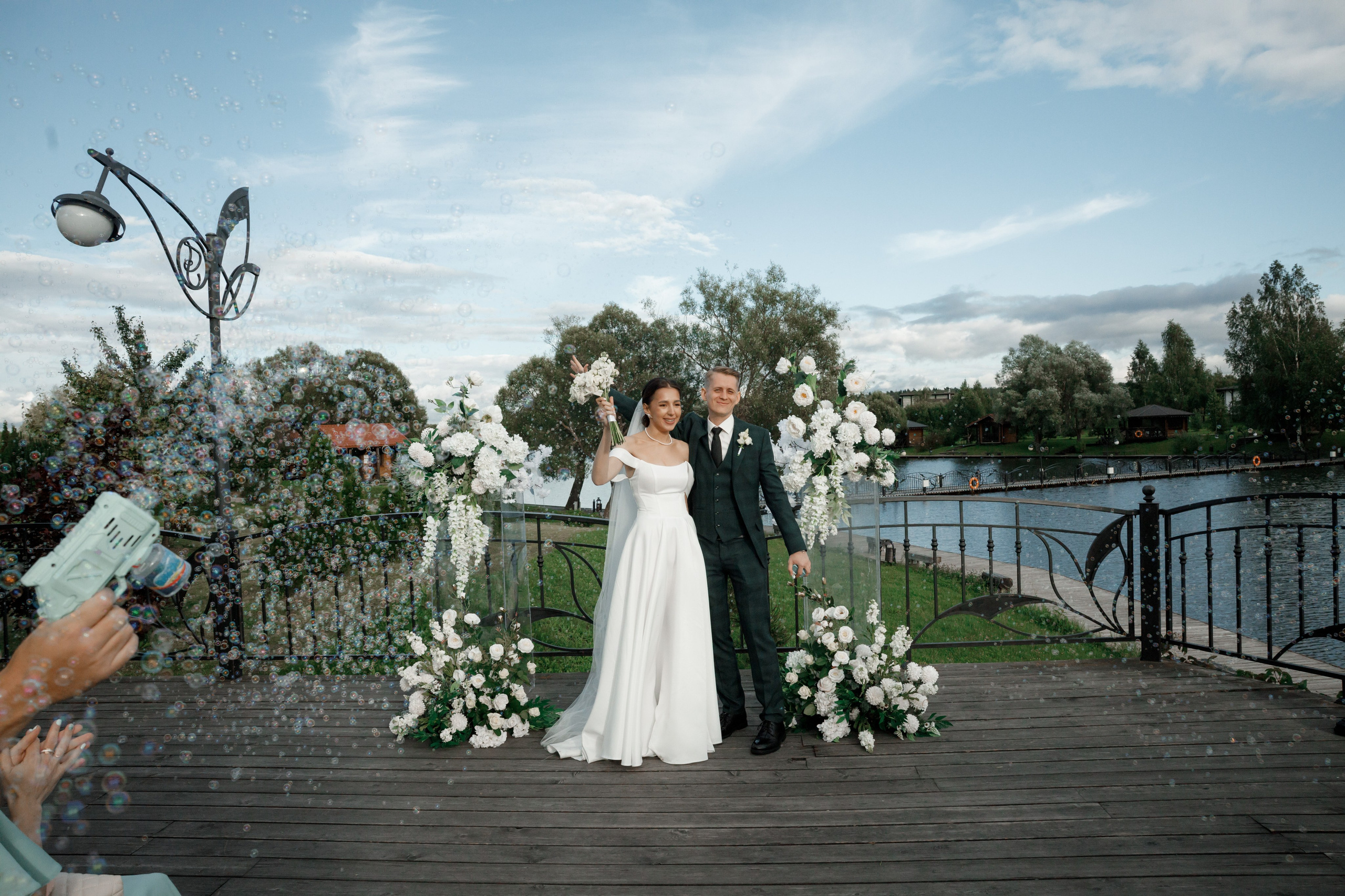 Регистрация в отеле Fish Point, ЗАГС Бутово, прогулка в Остафьево. Свадебный и репортажный фотограф (Москва, Королев и другие)