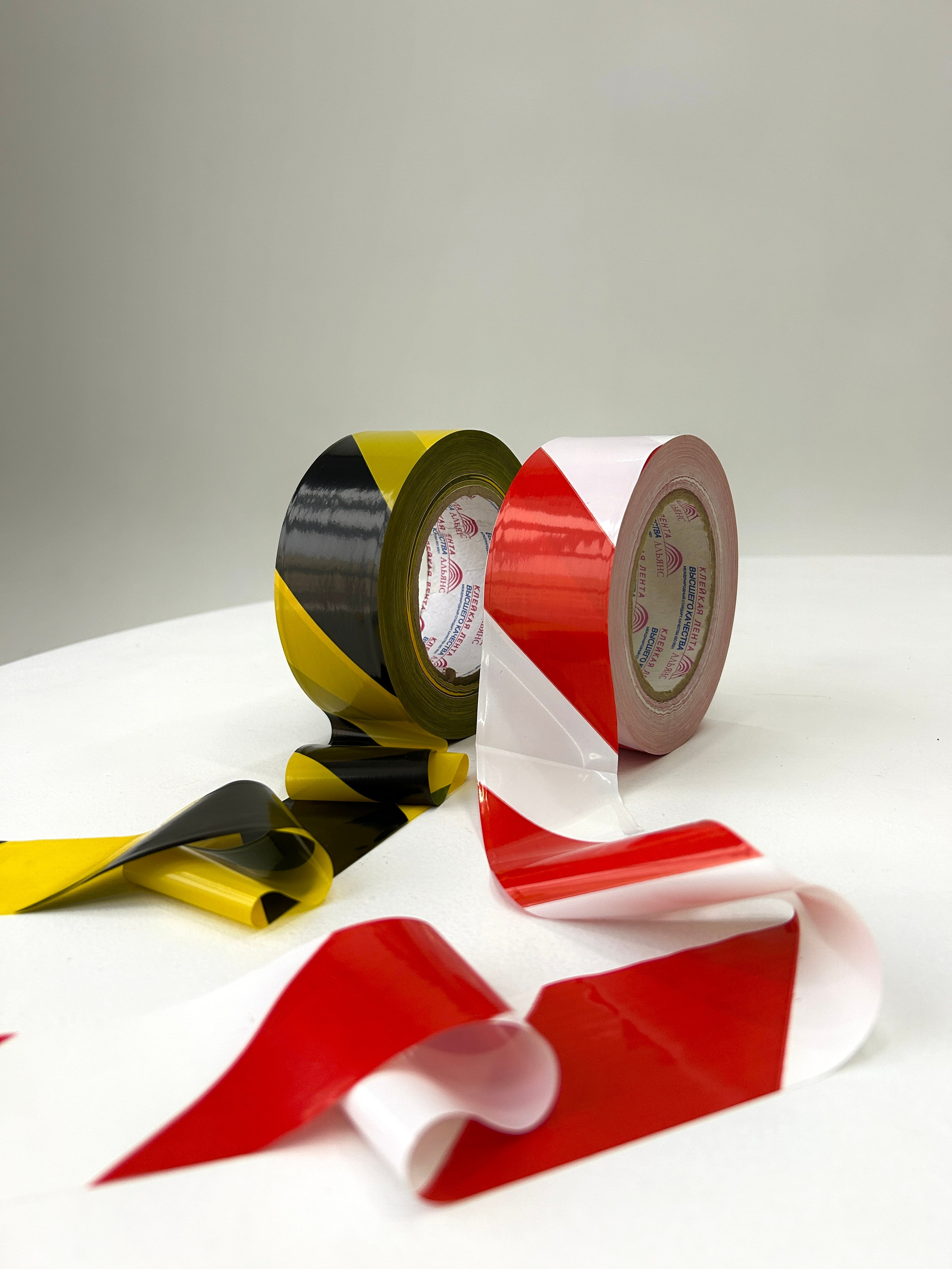 Современное оборудование в нашей студии и очень много реквизита. Фотостудия LUNA — аренда циклорамы и фотозон в Екатеринбурге