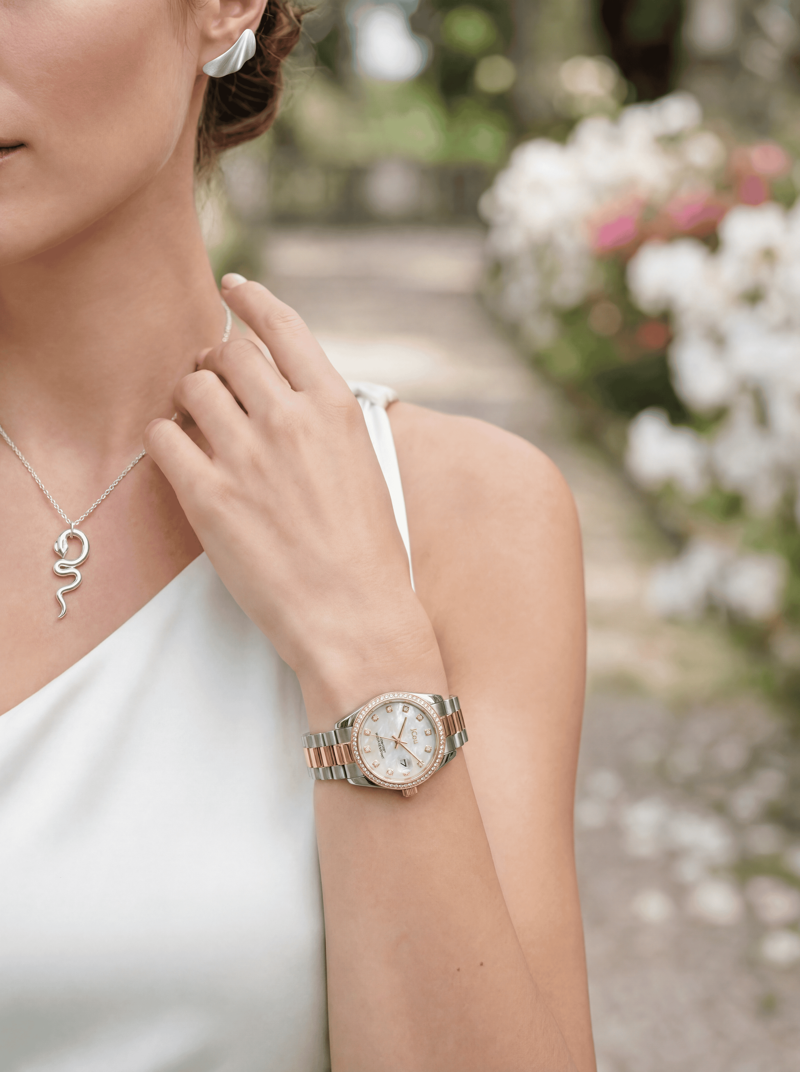 Jewelry. Refraim