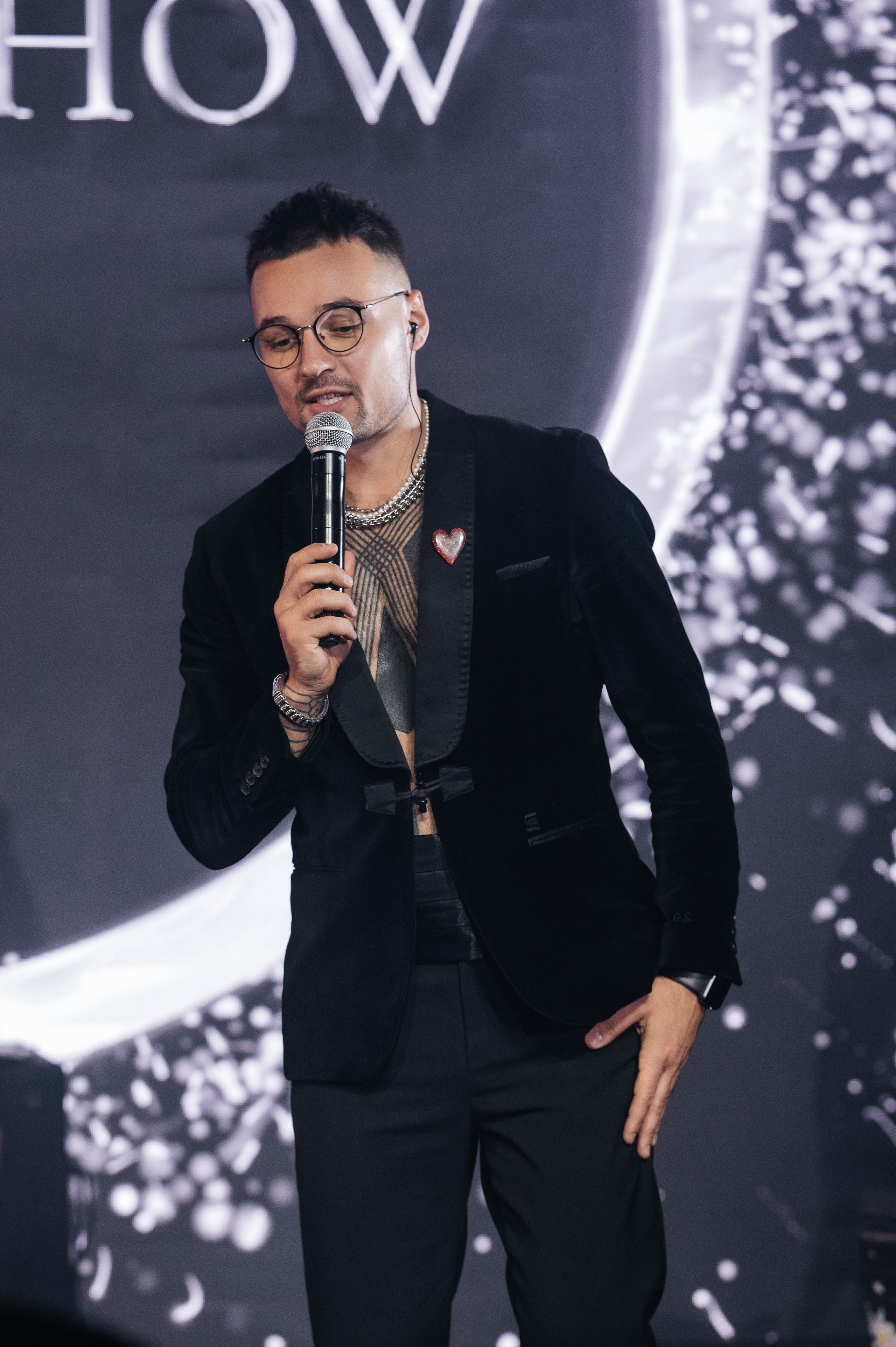 SECRET SHOW. Wedding photographer in Moscow and around the world Andrey Medvednikov