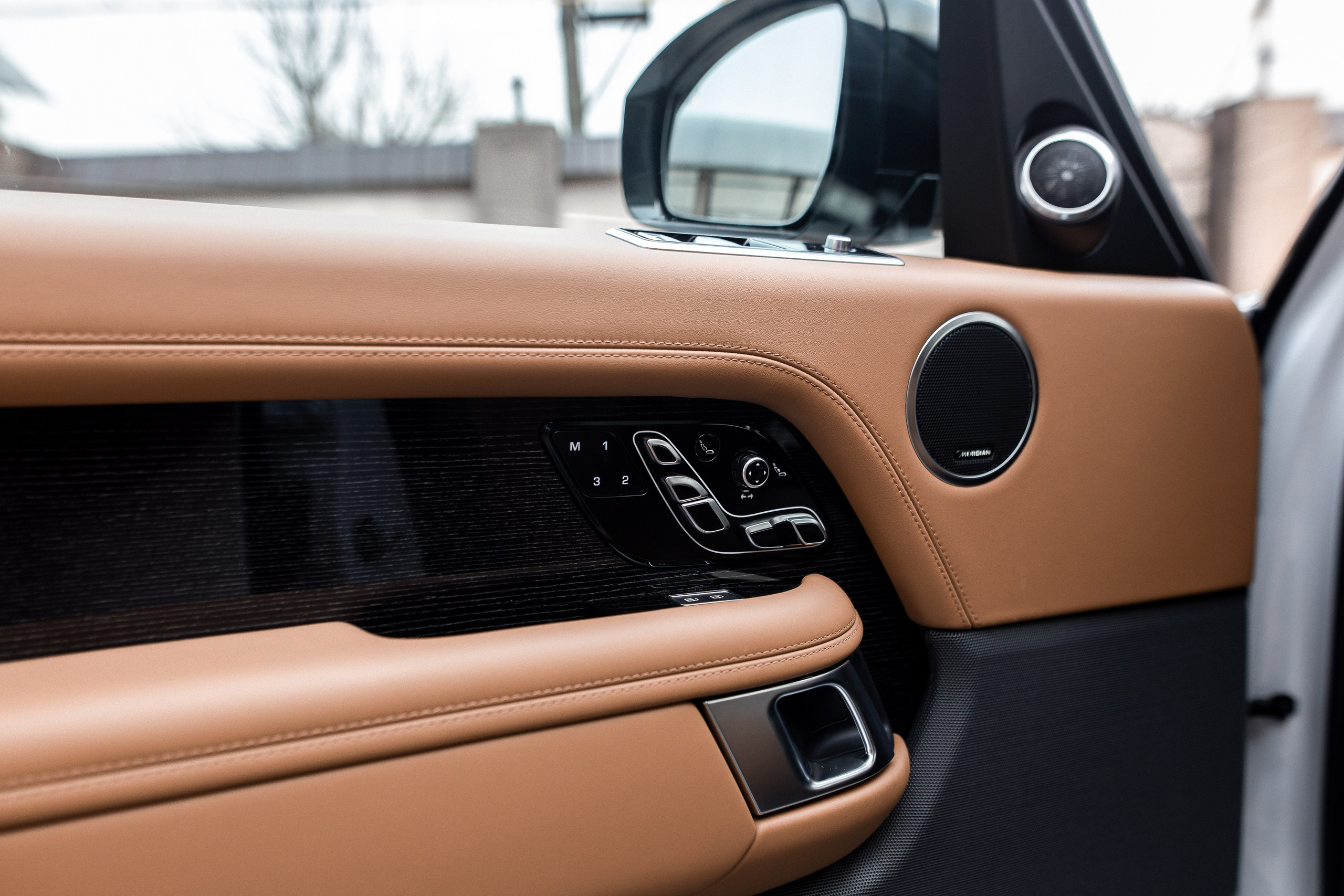 Автомобильная фотосъёмка. Рекламный и портретный фотограф в Алматы — Серекпаев Танирхан