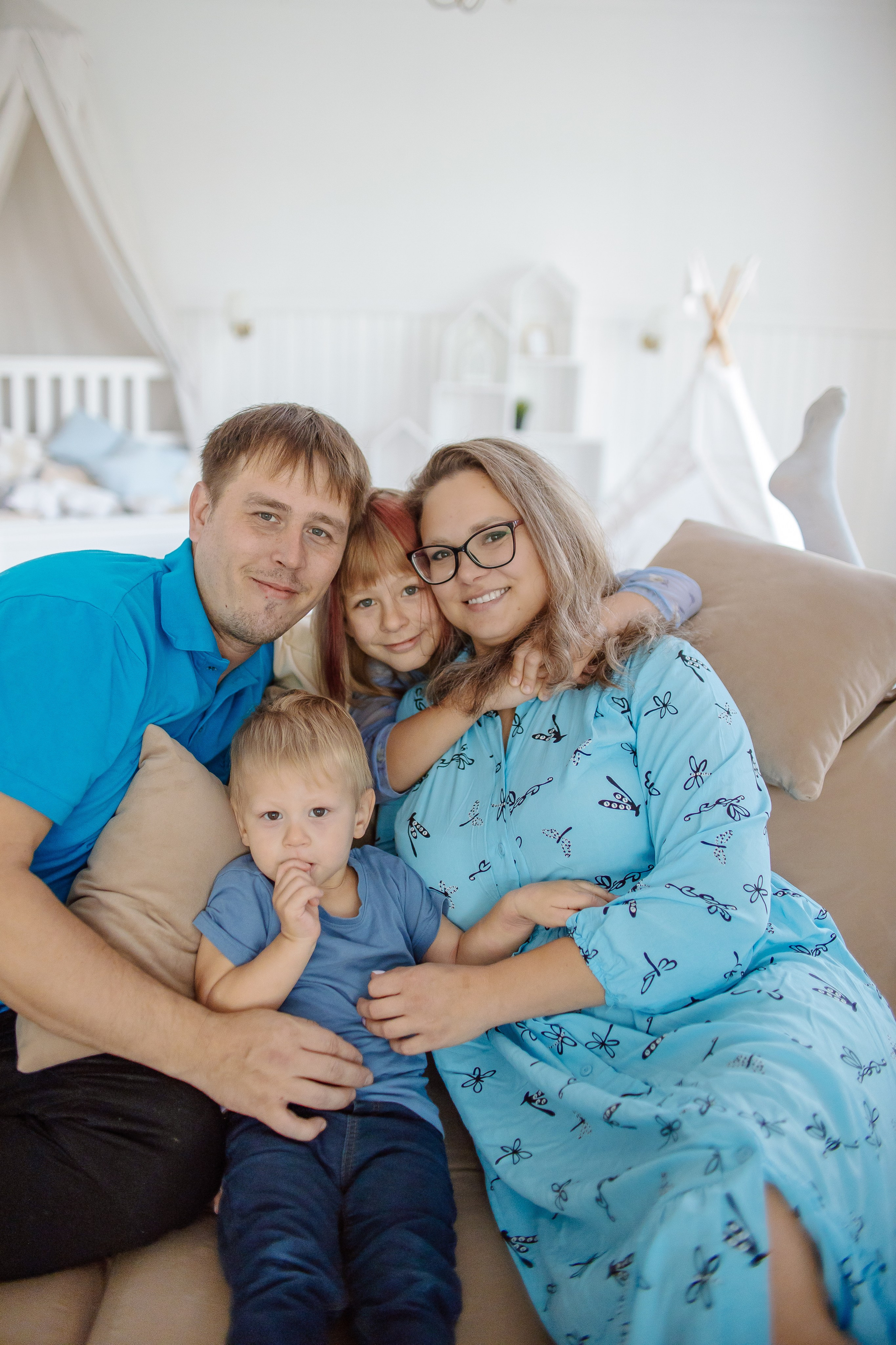 Ведерниковы 10 лет спустя. Семейный и детский фотограф в Челябинске Елена Вышегородцева