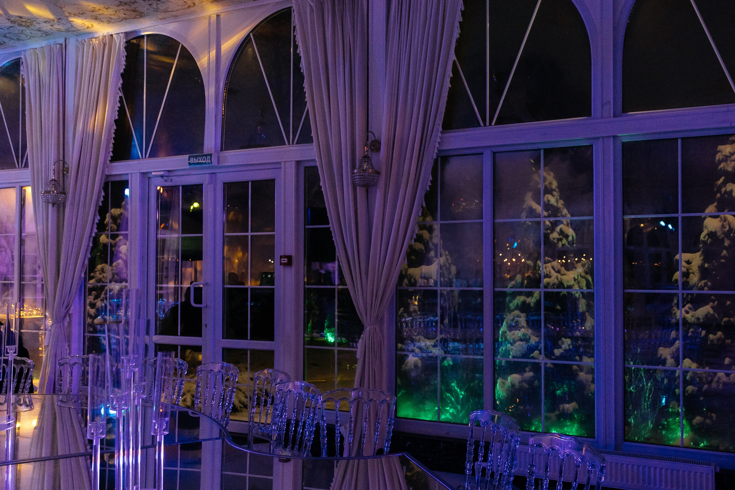 Камерный день рождения в ресторане «Bellagio». Свадебный и семейный фотограф Виолетта Сидельникова. Краснодар, Россия, Беларусь, Европа