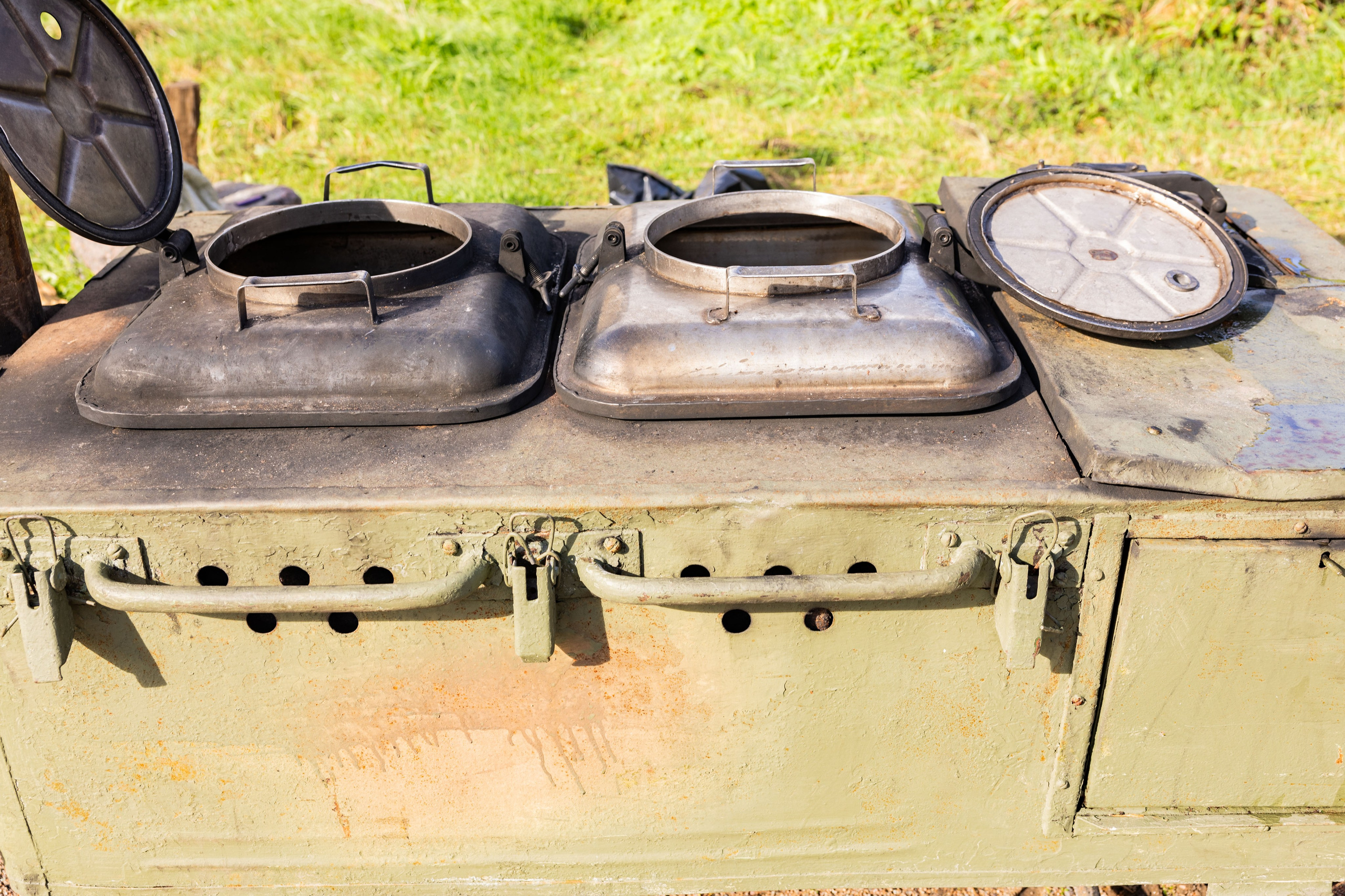 Зеленый пластик. Западный Котлин. Фотограф/видеограф в Санкт-Петербурге Динара Гольдина