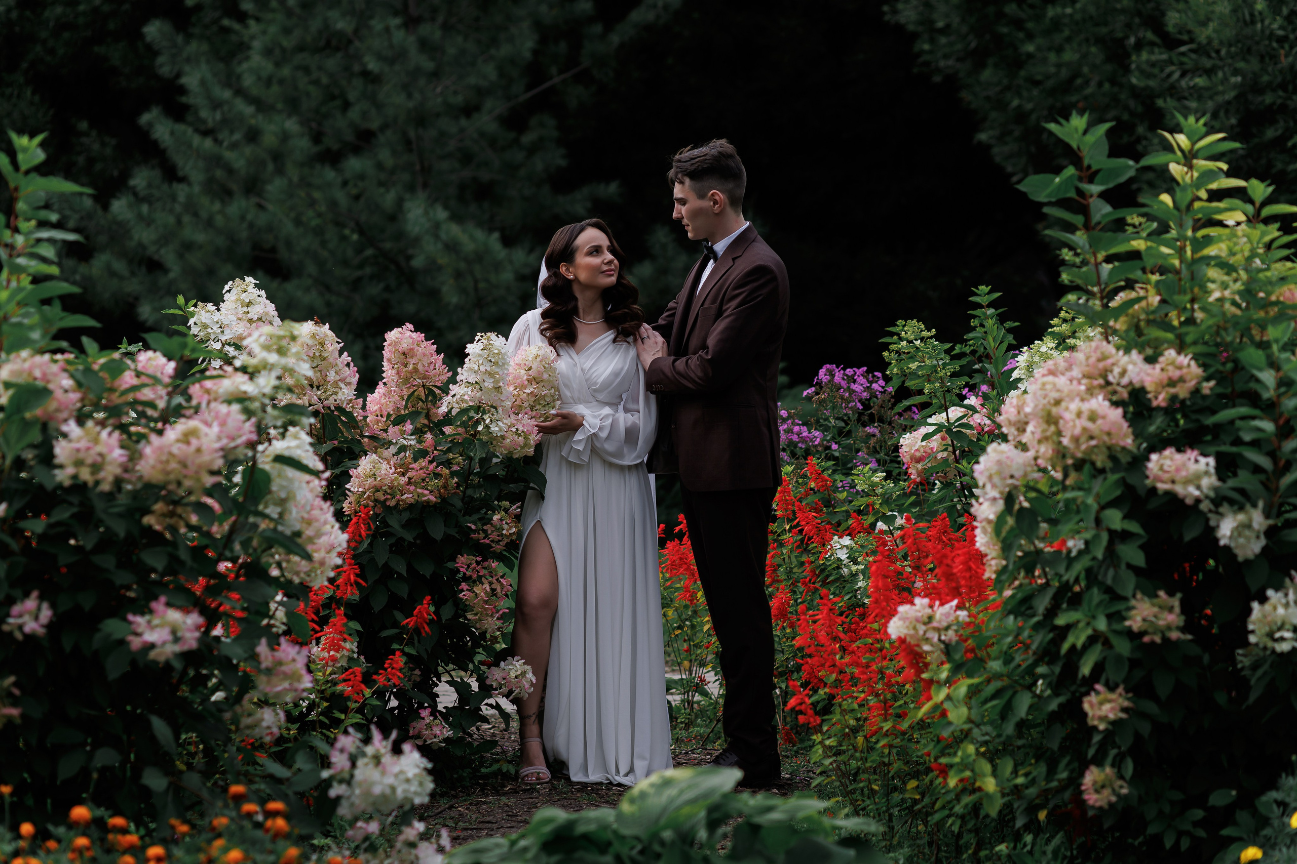 Екатерина и Денис. Свадебный фотограф в Омске Яна Савина