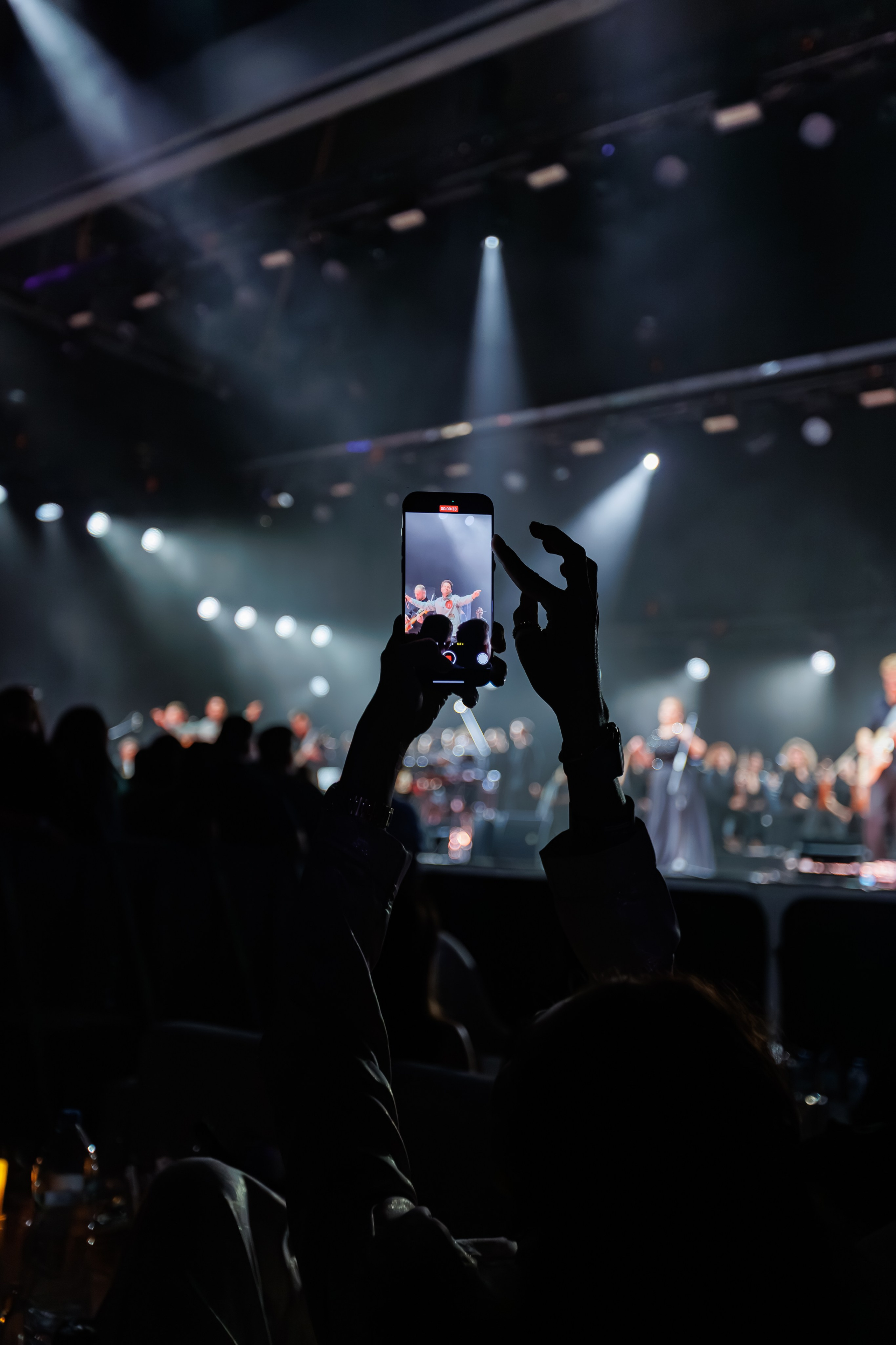 Concert Photography in Dubai — Anton Belyaev Live Performance. Evgen Yatsenko — Photographer in Dubai