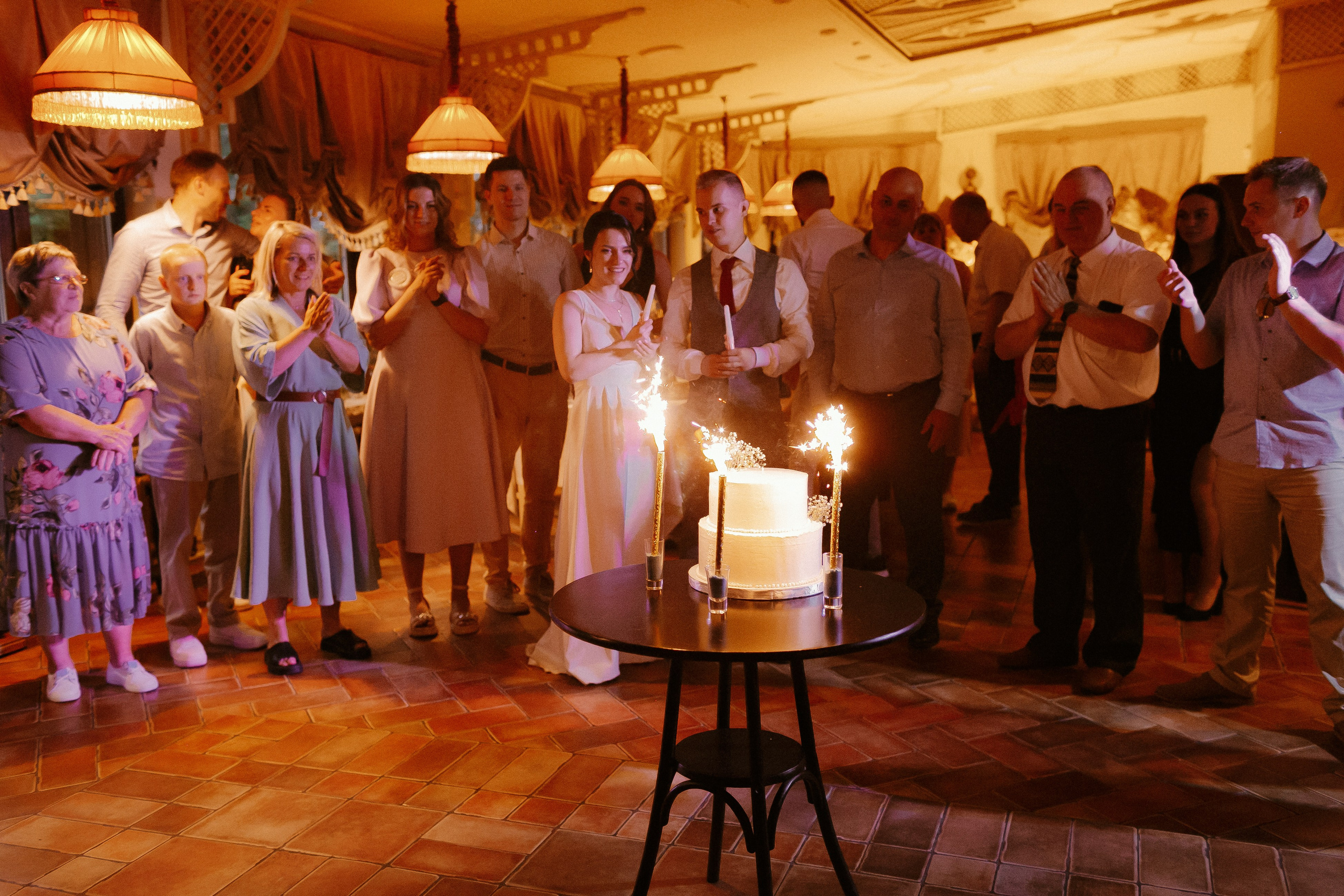 Съемка пары в отеле, на природе, в городе. Свадебный и репортажный фотограф в Ярославле и Санкт-Петербурге Роман Микрюков