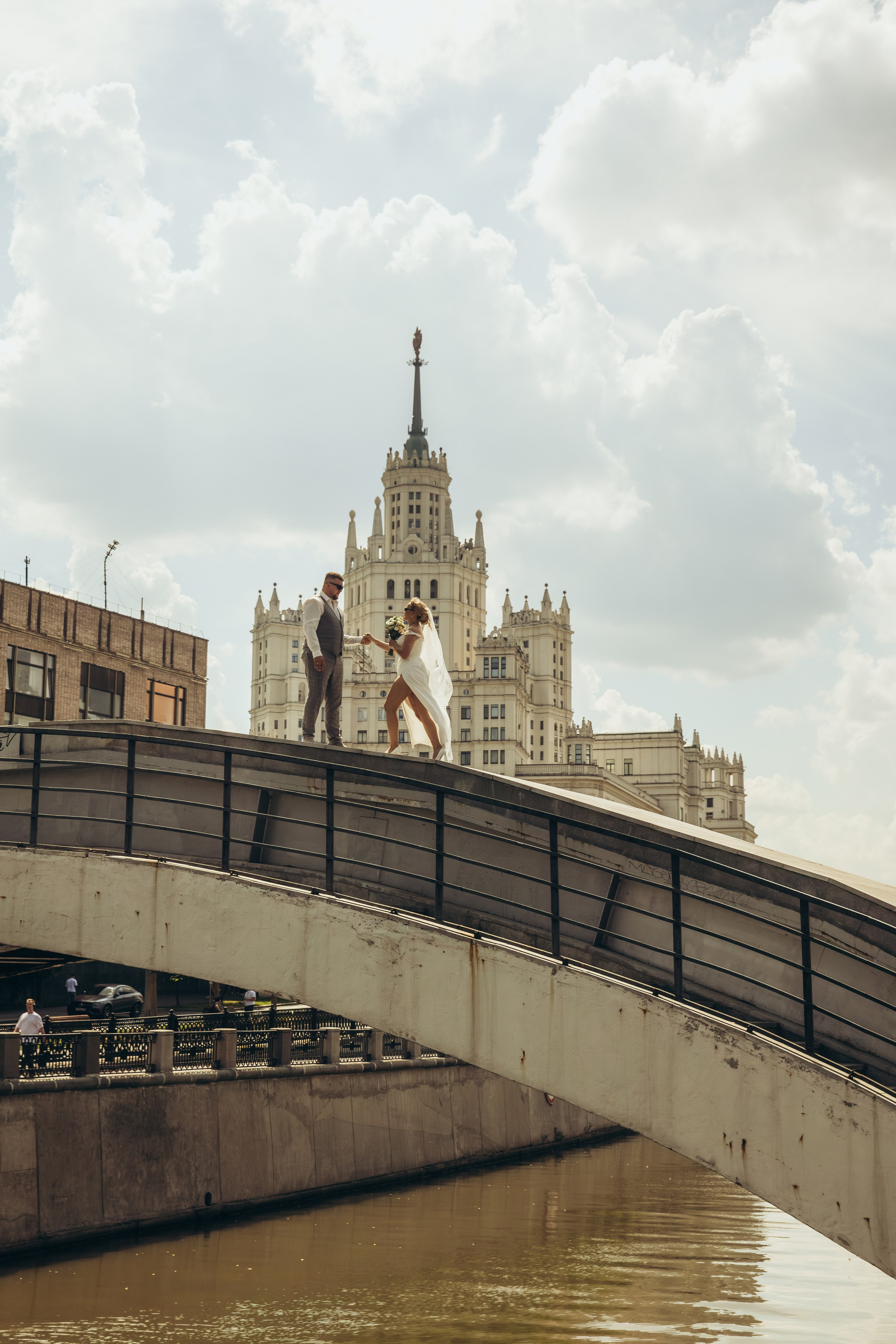 Тессинский мост свадьба. Свадебный и семейный фотограф Москва и Московская область