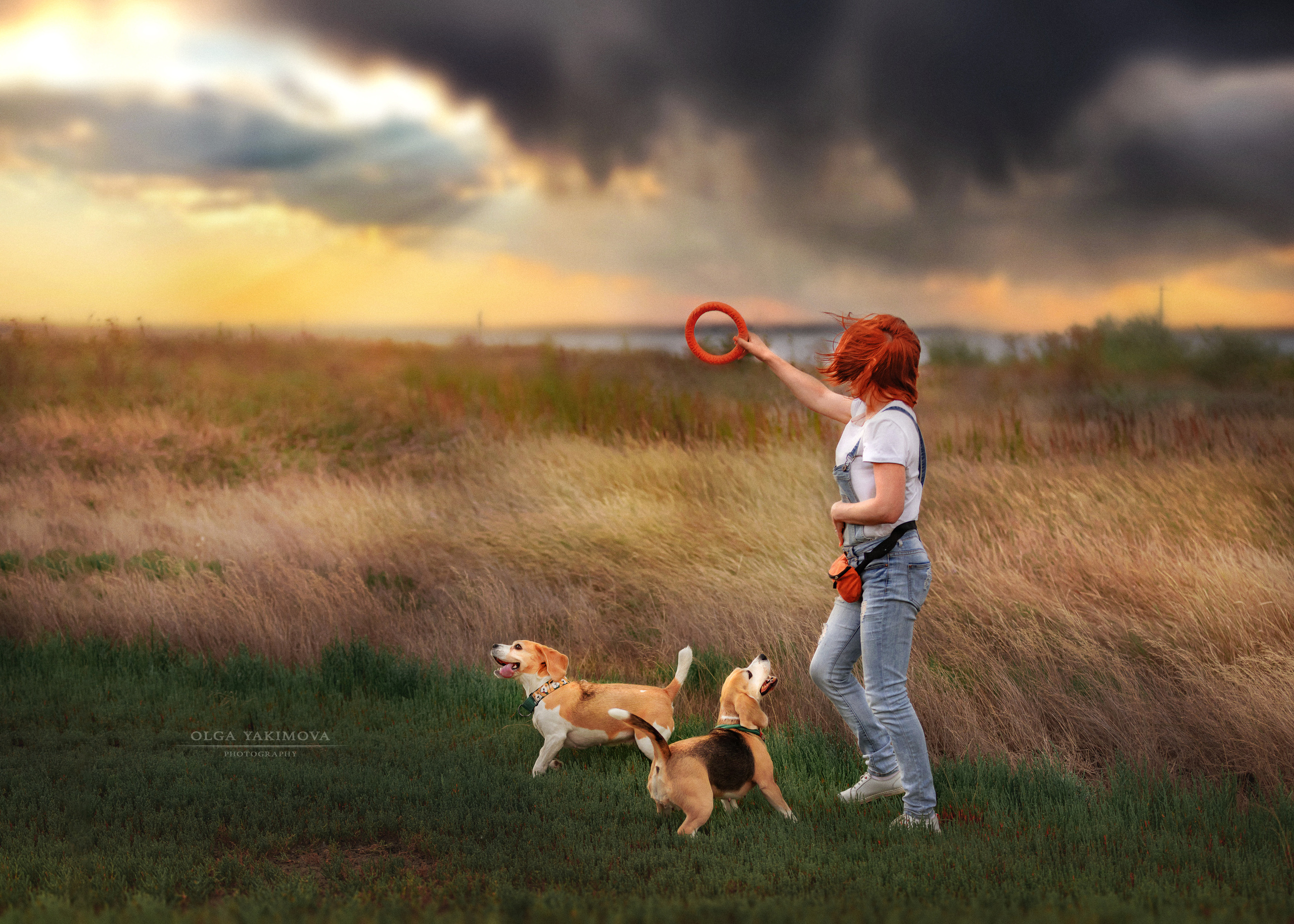 Анна, Варвара и Науми. Фотограф