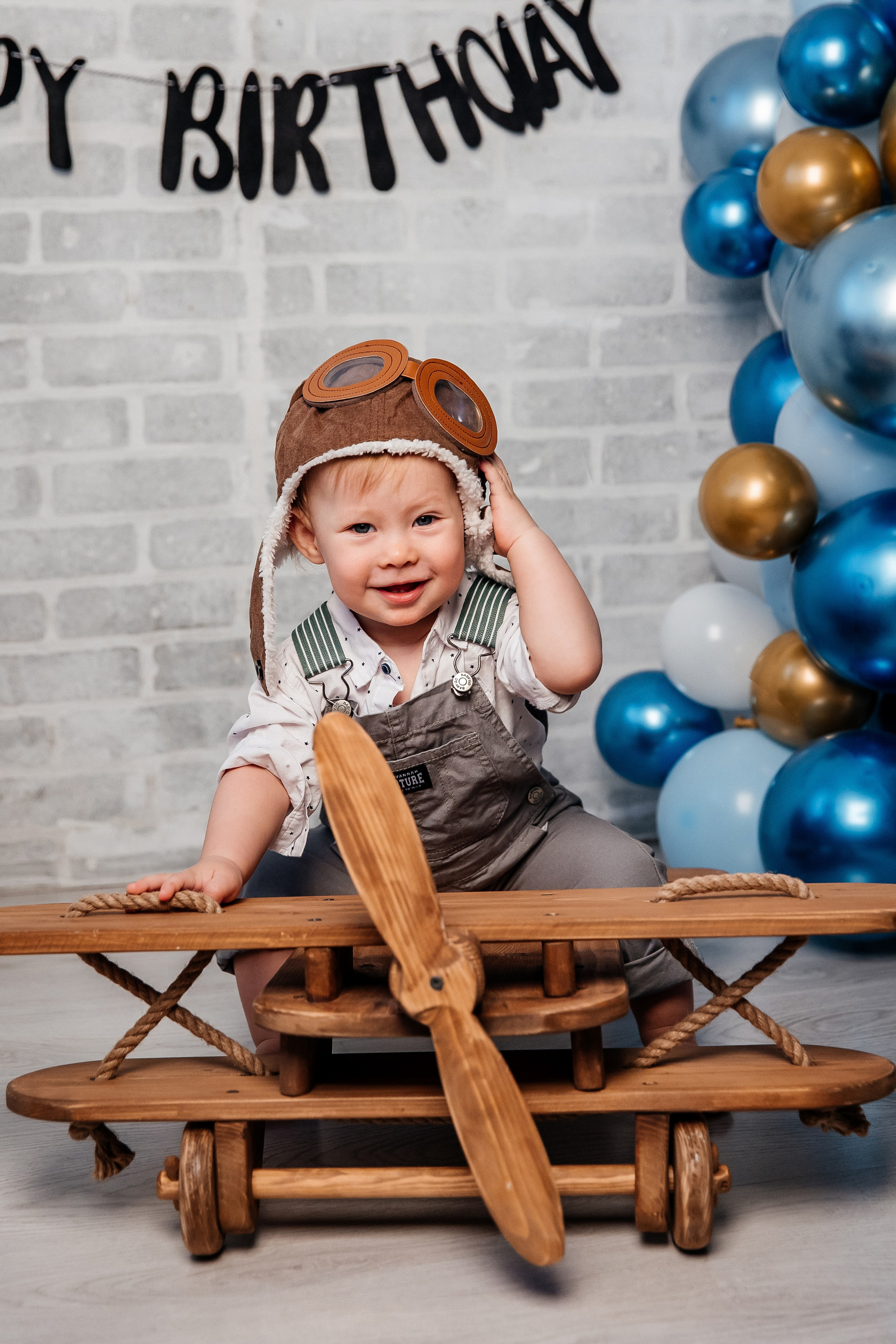 С шарами. Детский фотограф, выпускные альбомы в Нижнем Новгороде Бодягина Мария