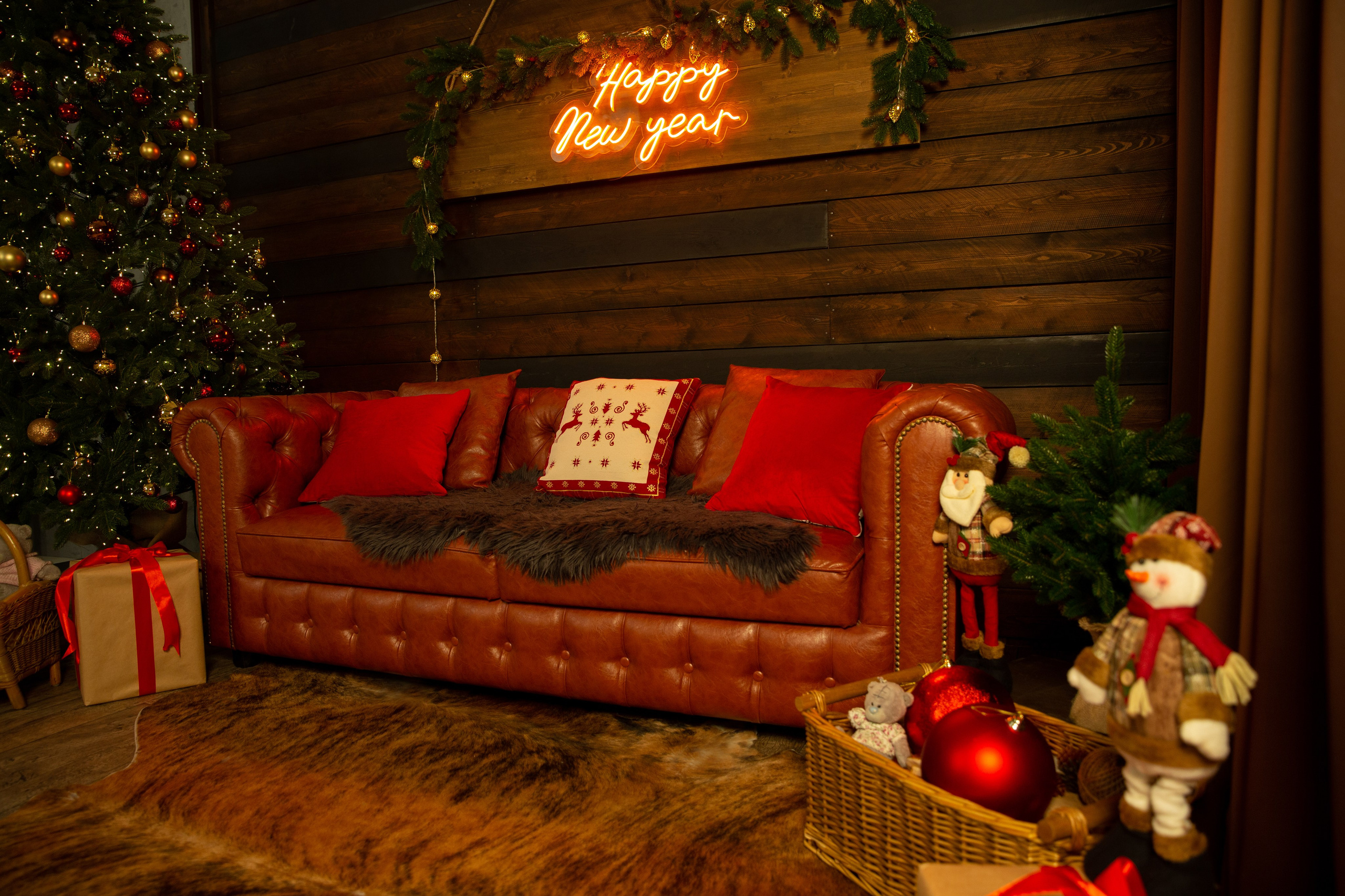 Загородный дом. Фотостудия Алматы. Фотосъемка Алматы. Фотосессия Алматы. Фотокурсы. Обучение фотографии. Аренда студии