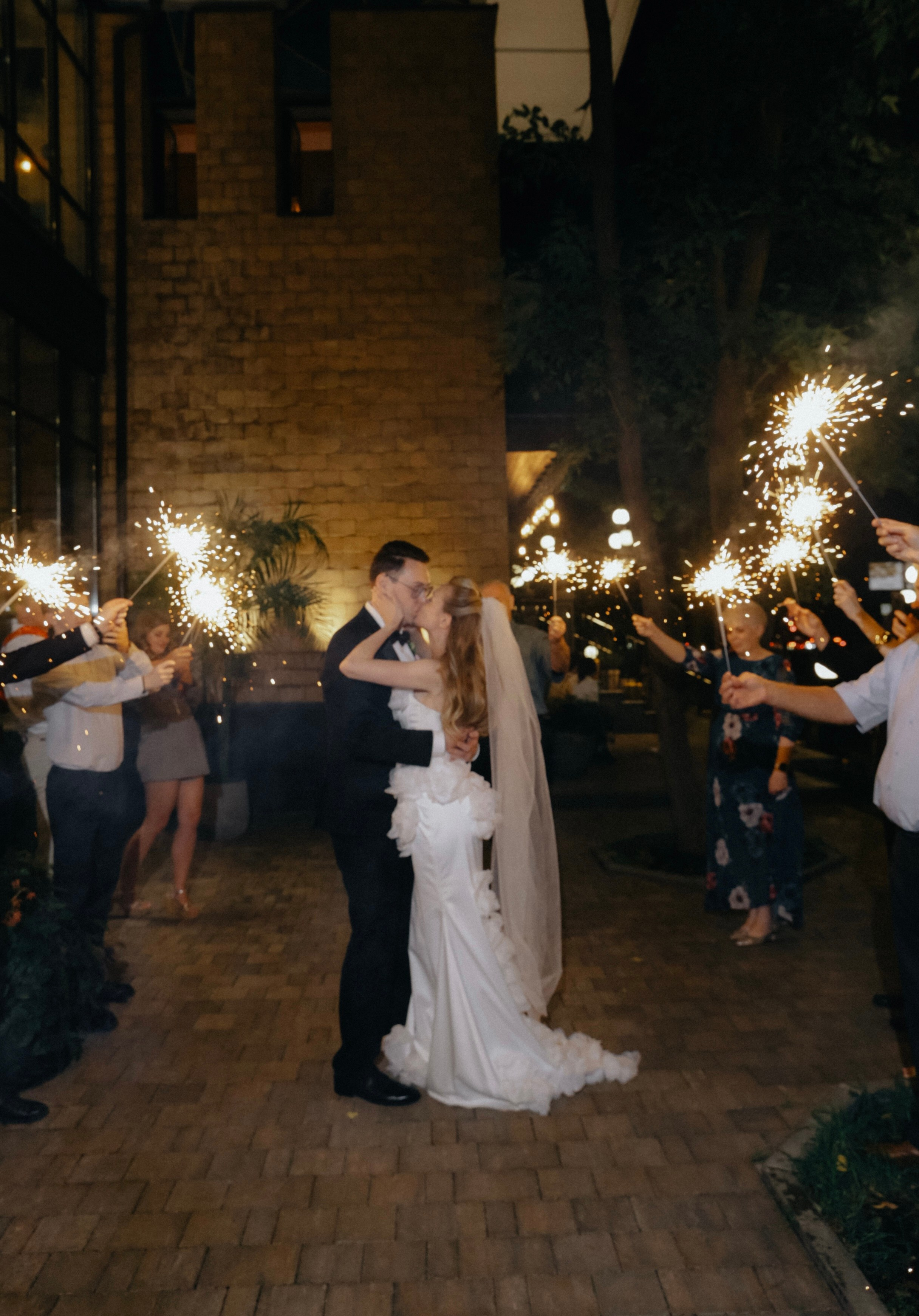 Теплый август