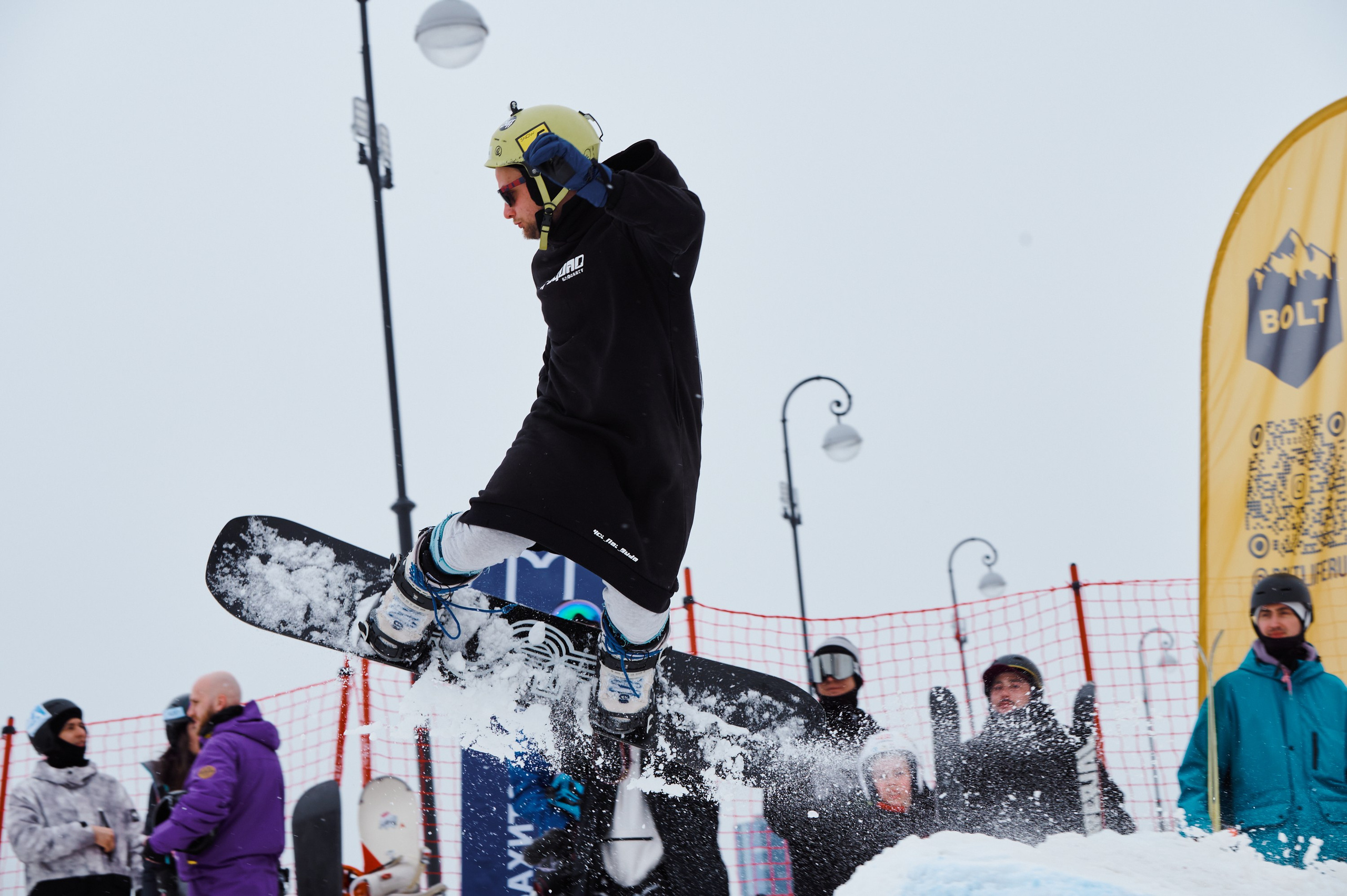 Крутой спуск _Кремль. Коммерческий фотограф в Казани Ксения Добролюбова