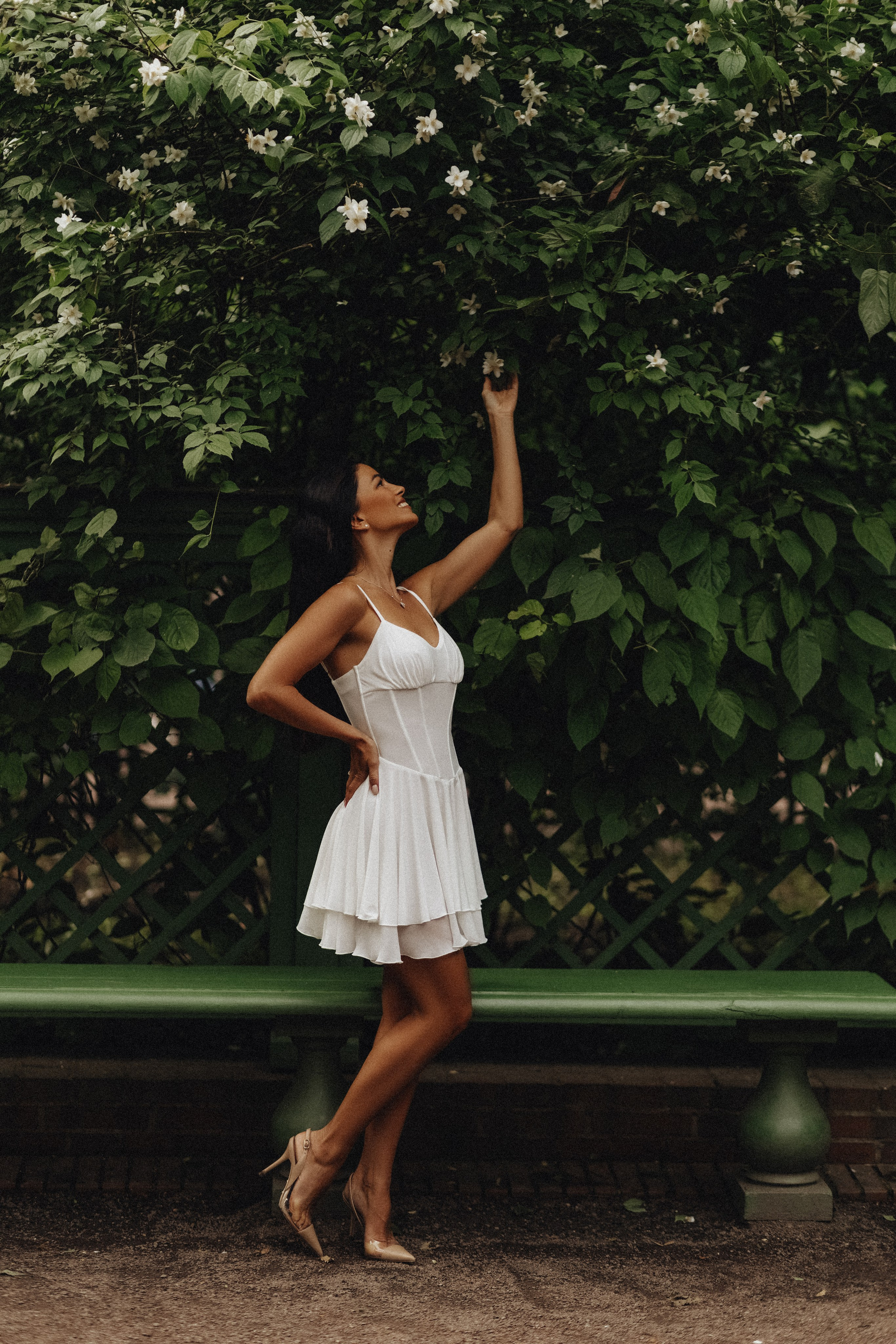 Alexandra | Summer garden. NatalieDmi — фотосессия беременности, семейный фотограф, портрет