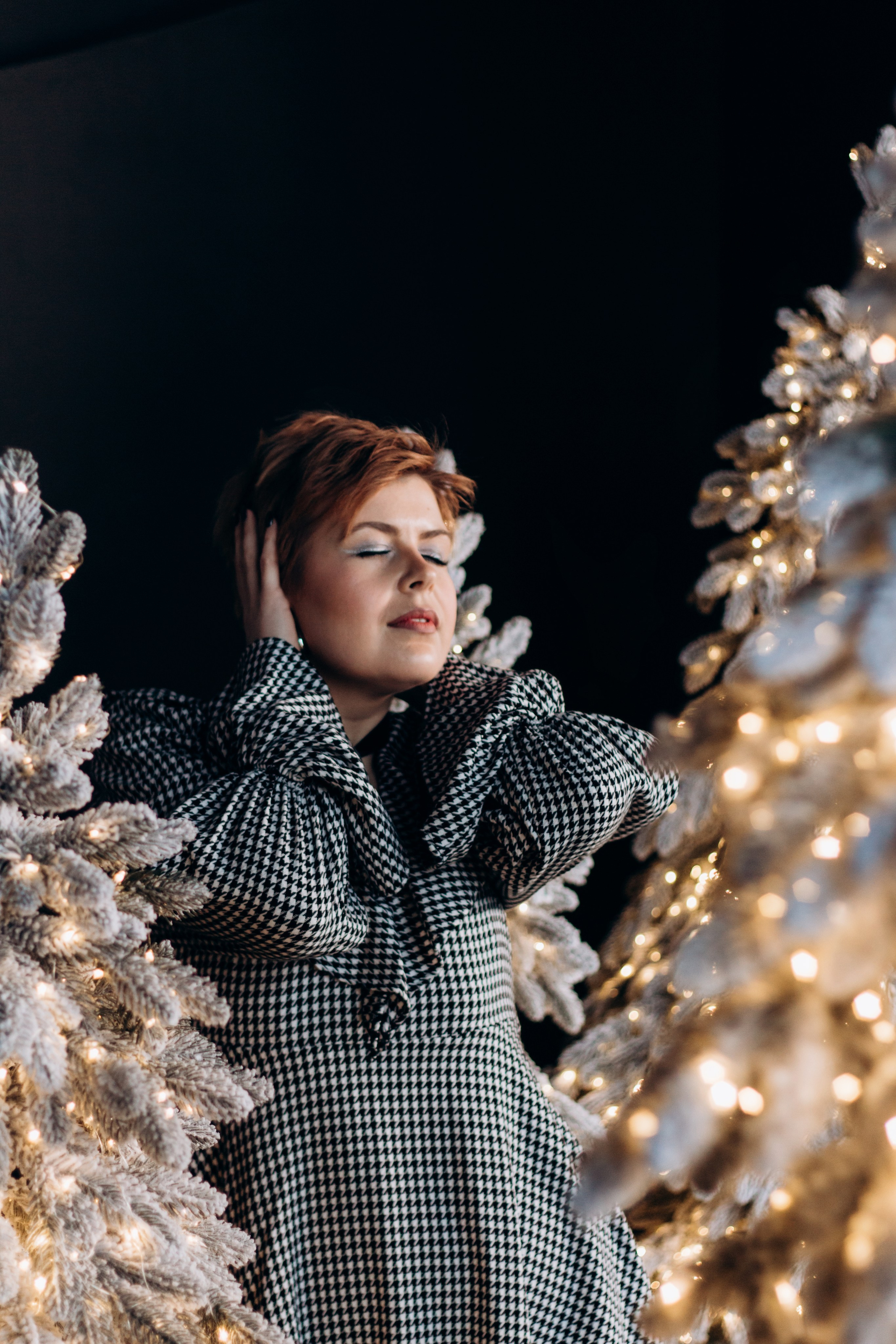 Анастасия. Портрет в студии. Новогодняя фотосессия Екатеринбург. Фотограф в Екатеринбурге Пойгина Елена