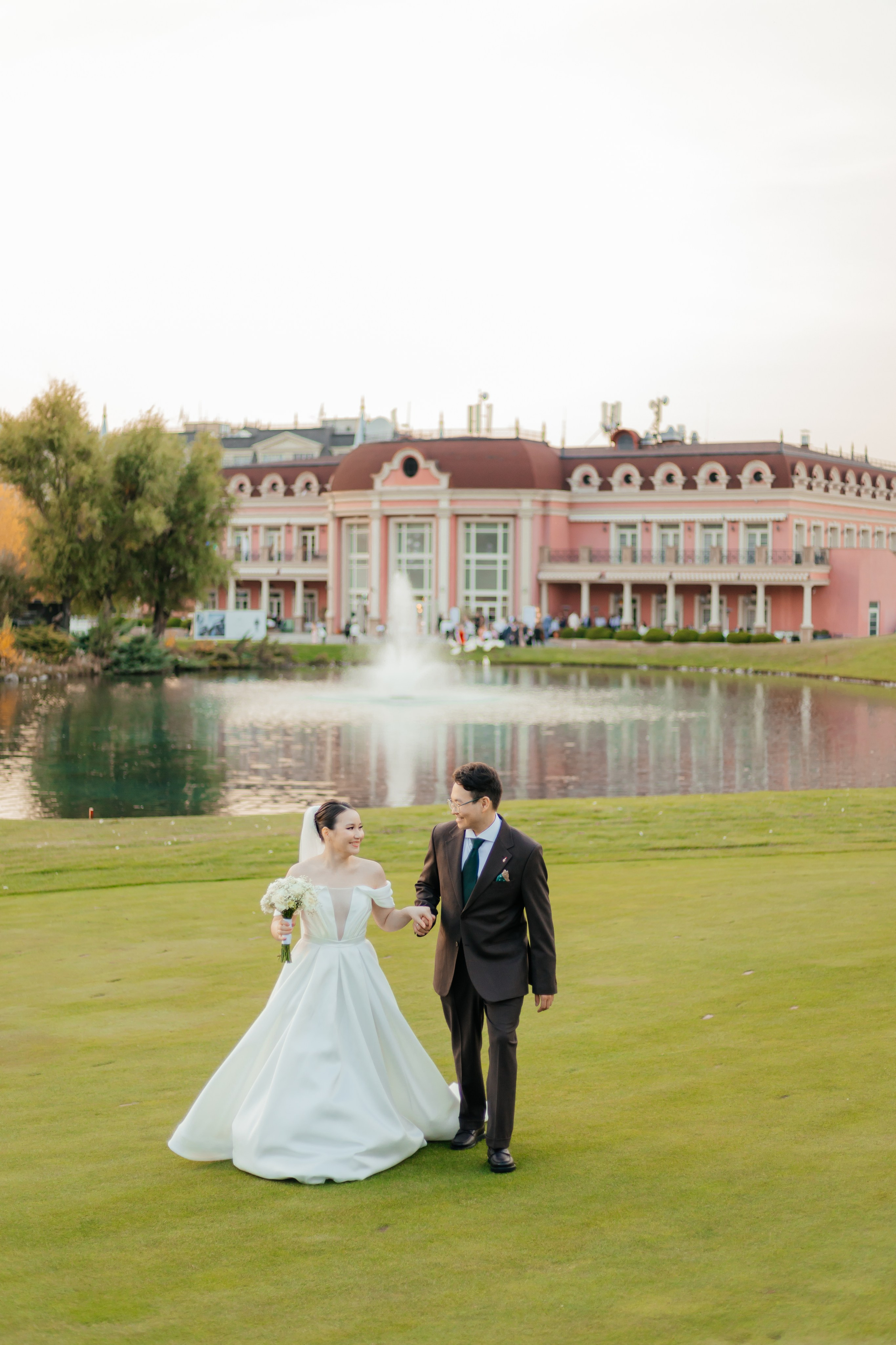 ASKHAT & PERIZAT. Wedding and Fashion photographer