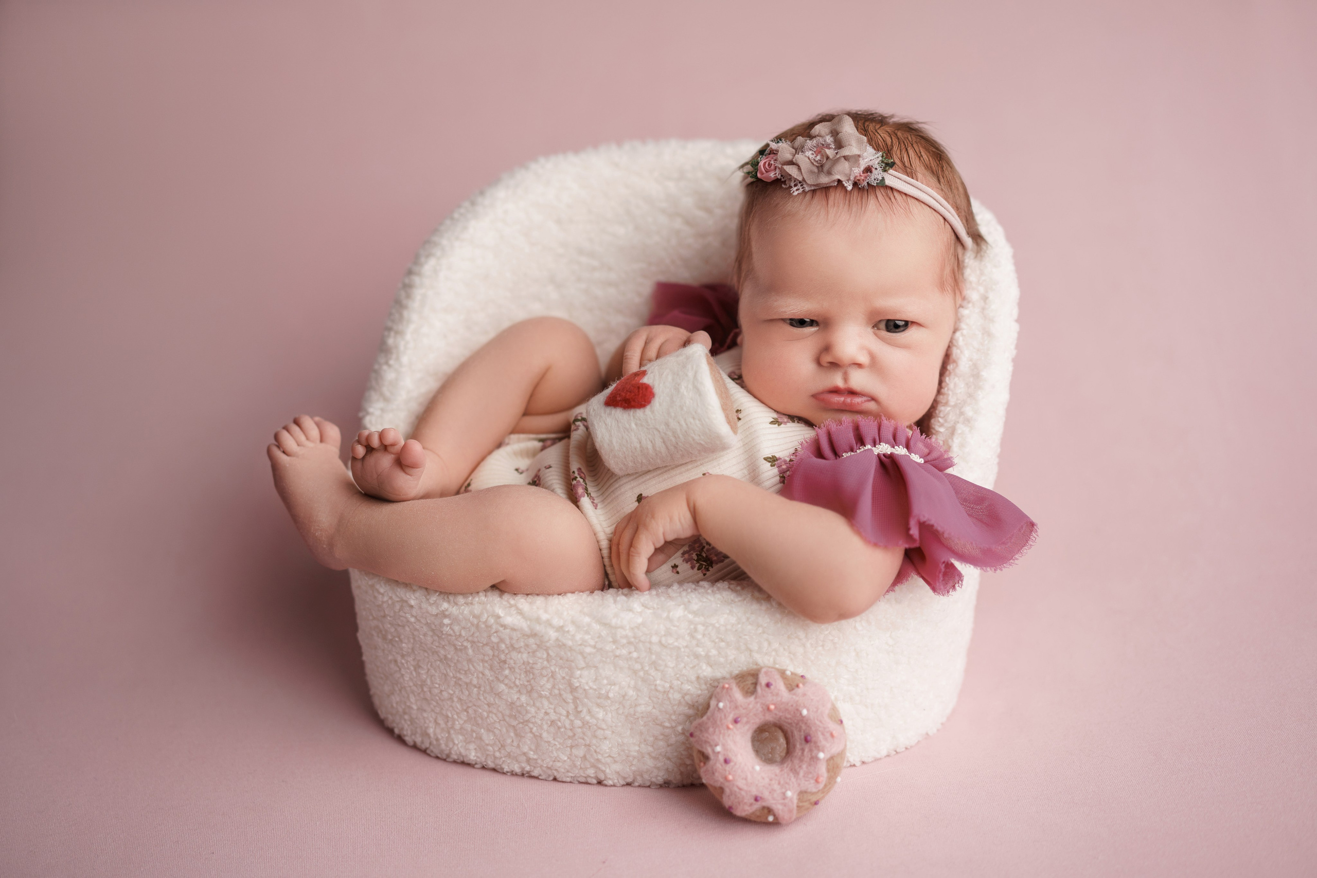 Фотосессия новорожденных | Галерея трогательных кадров малышей в стиле newborn. Фотосессия новорожденных в Москве и Московской области | Профессиональный фотограф newborn — Татьяна Иванова