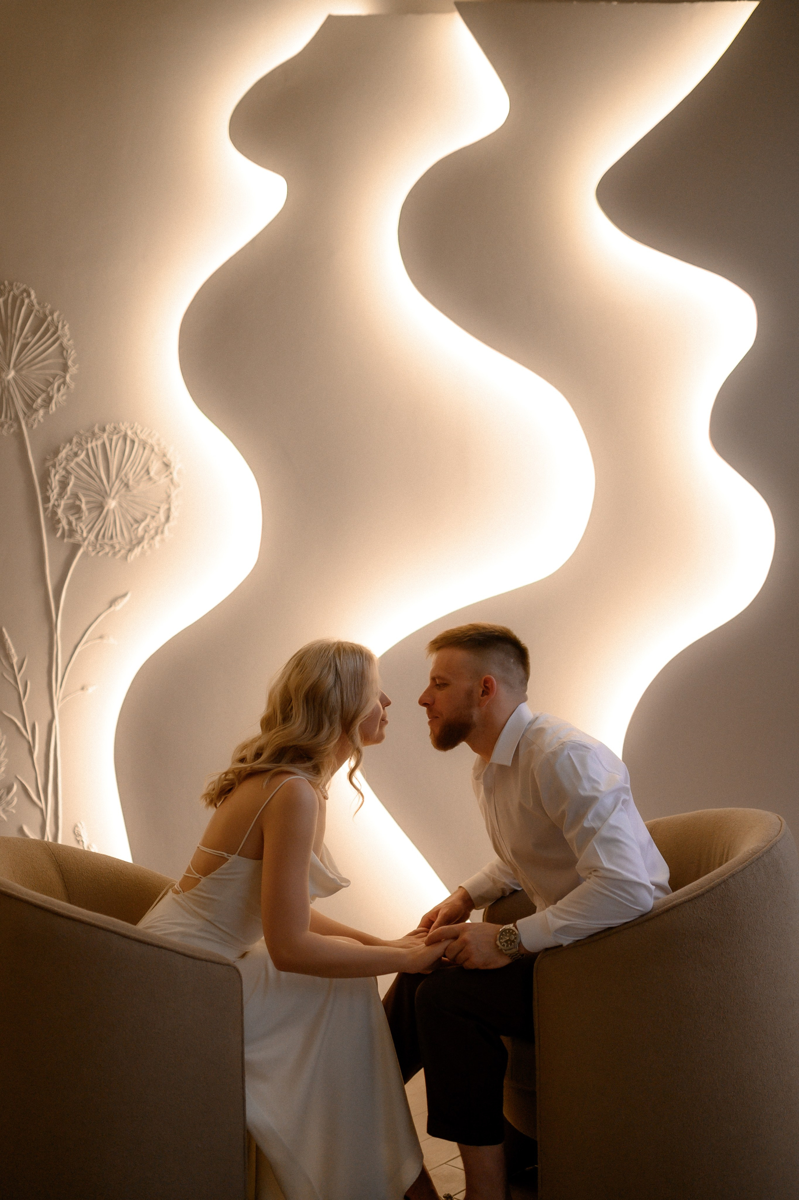 Коля и Алёна в студии. Семейный и свадебный lifestyle-фотограф в Москве Мария Петрова