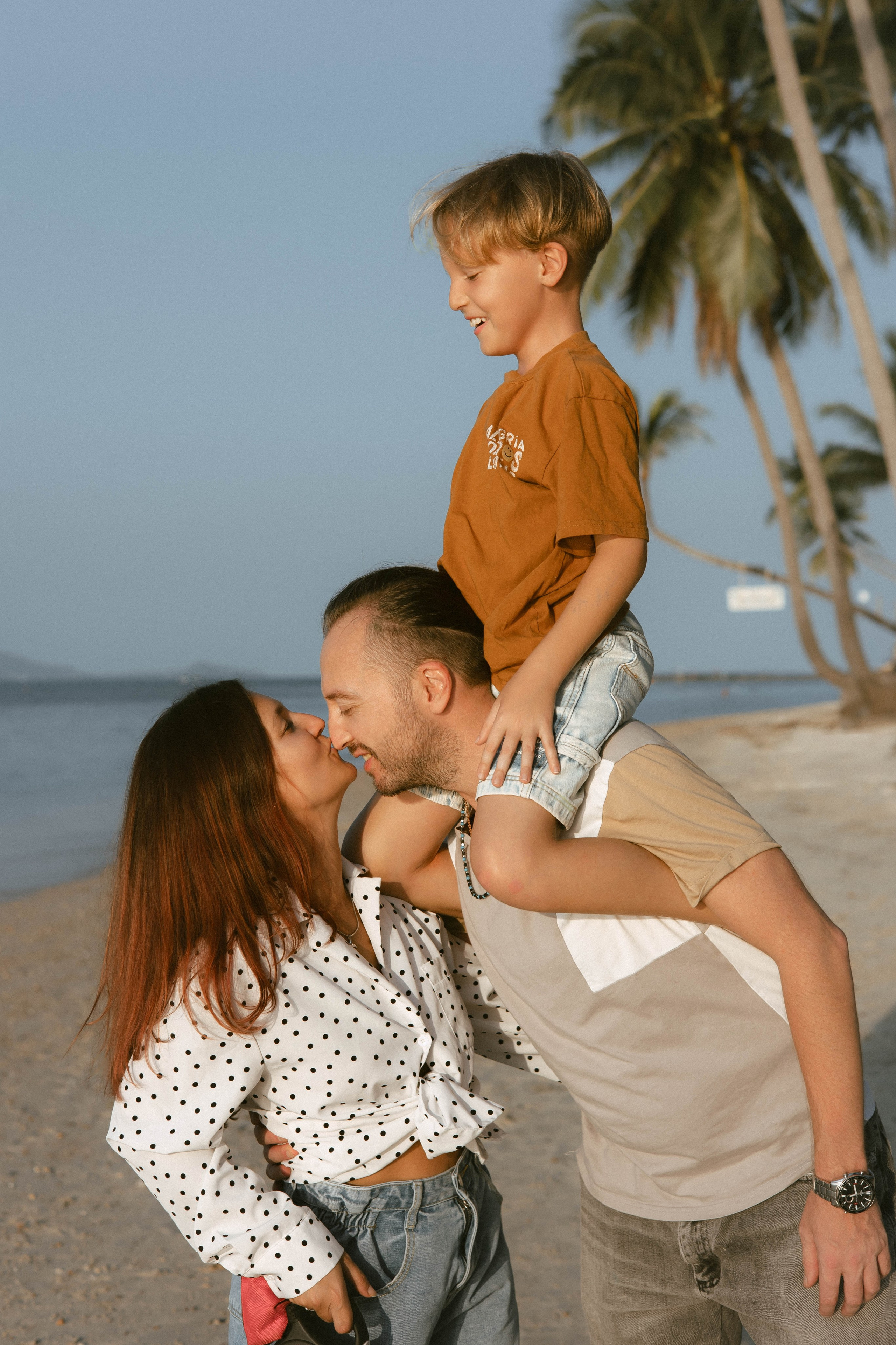 Алиса с семьей / Самуи. Семейный и детский фотограф в Москве Анастасия Каипова