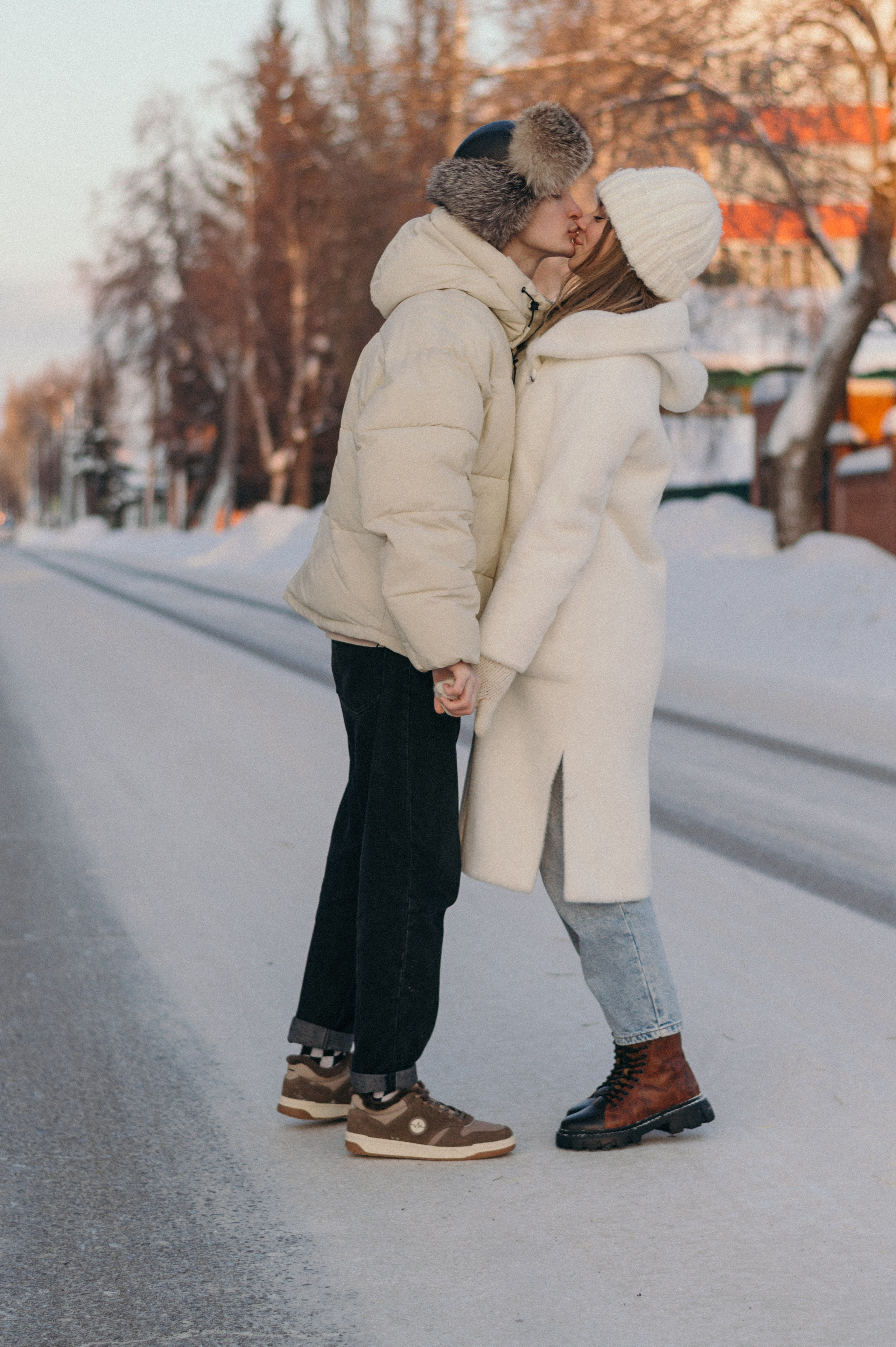 Зимняя лавстори фотосессия на улице. Дарья и Даниил. Портретный и лавстори фотограф в Стерлитамаке Альбина Шарт