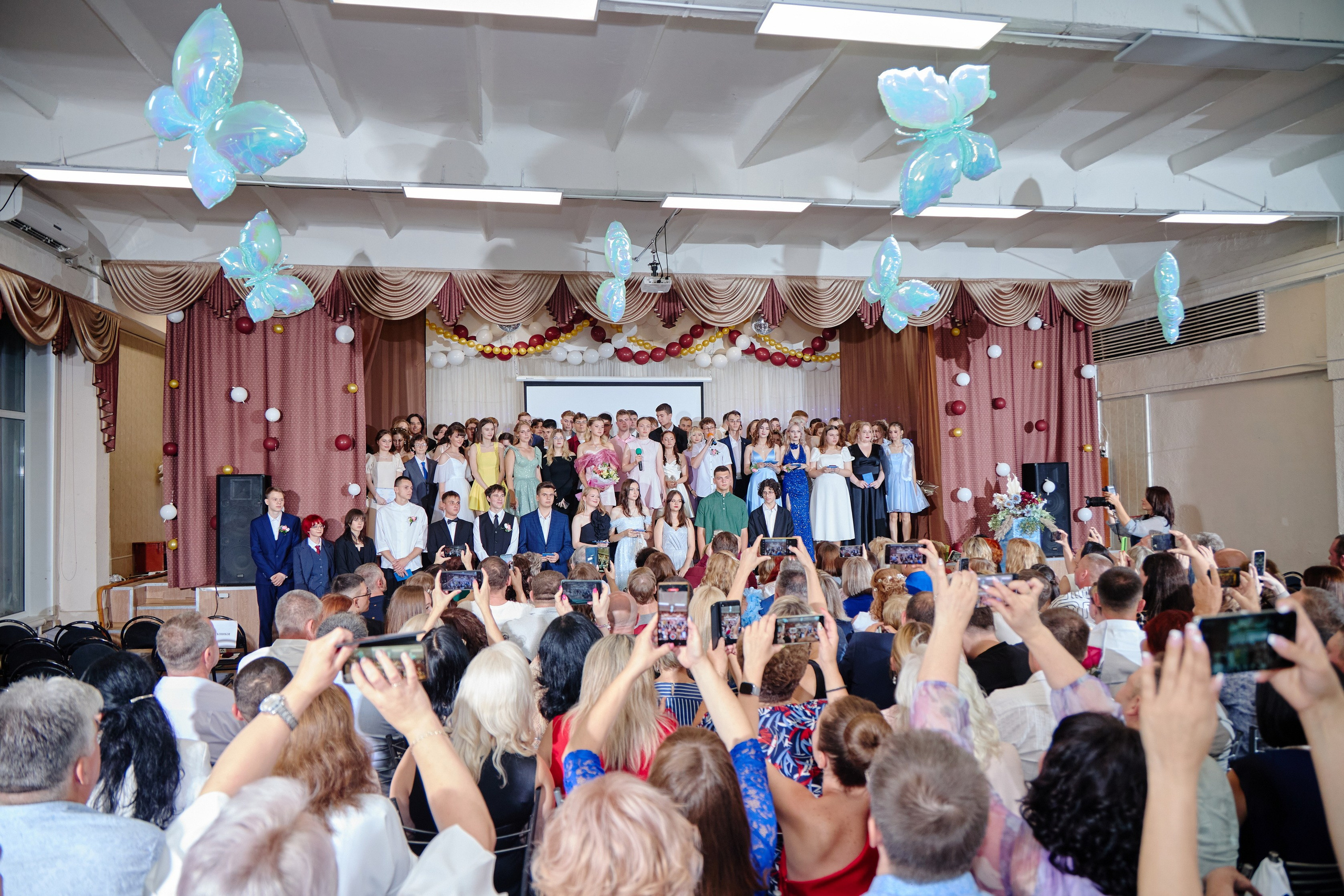 Выпускной 35 Сош. Фотограф Выпускные альбомы Таганрог Сергей Коробченко