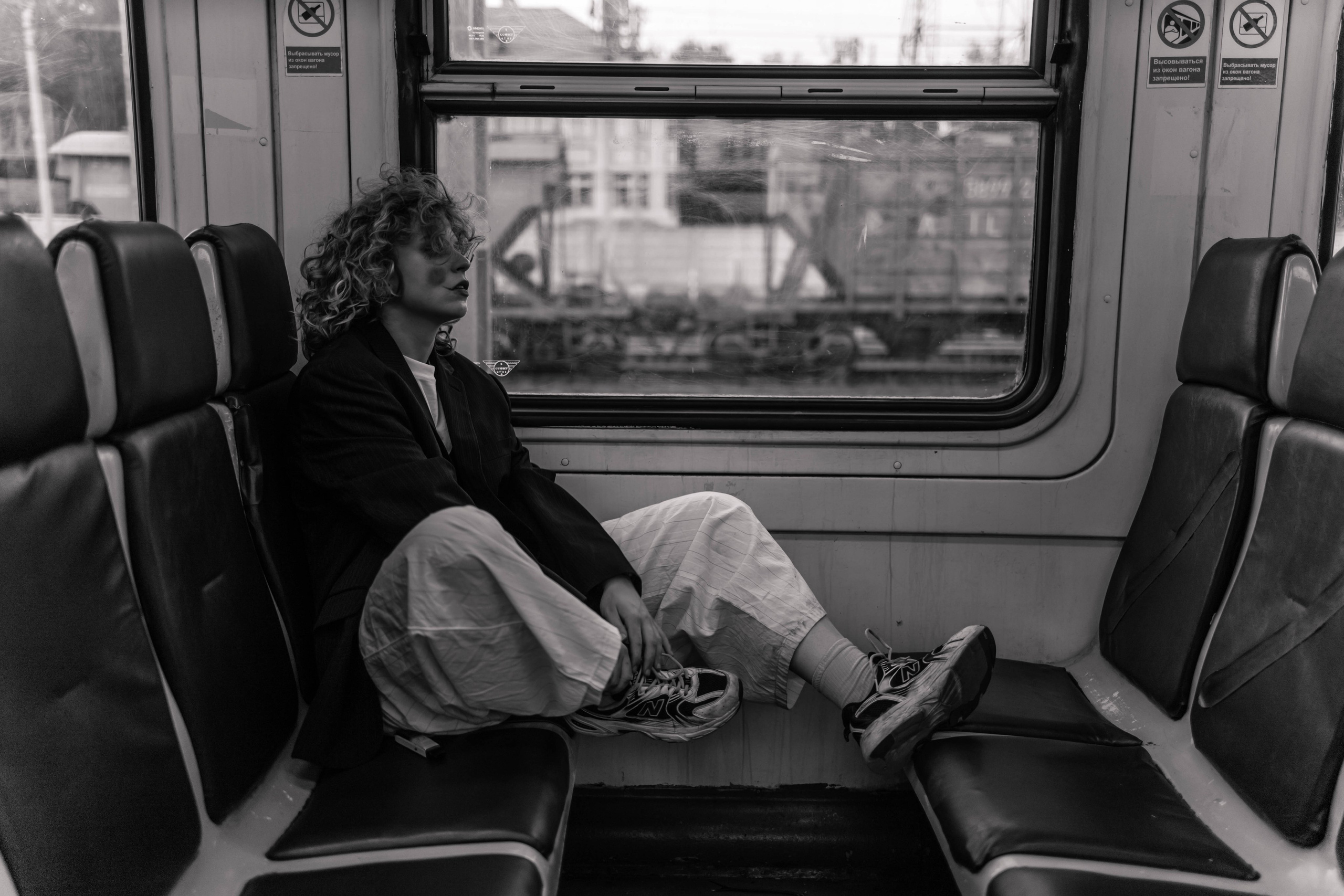 Закат на ЖД вокзале. Лиза. Фотограф в Твери Лагодная Яна